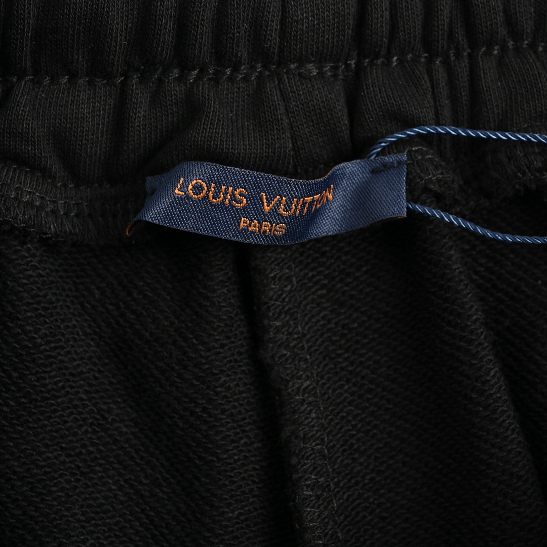 Louis Vuitton 24ss embroidered hammer tool shorts
