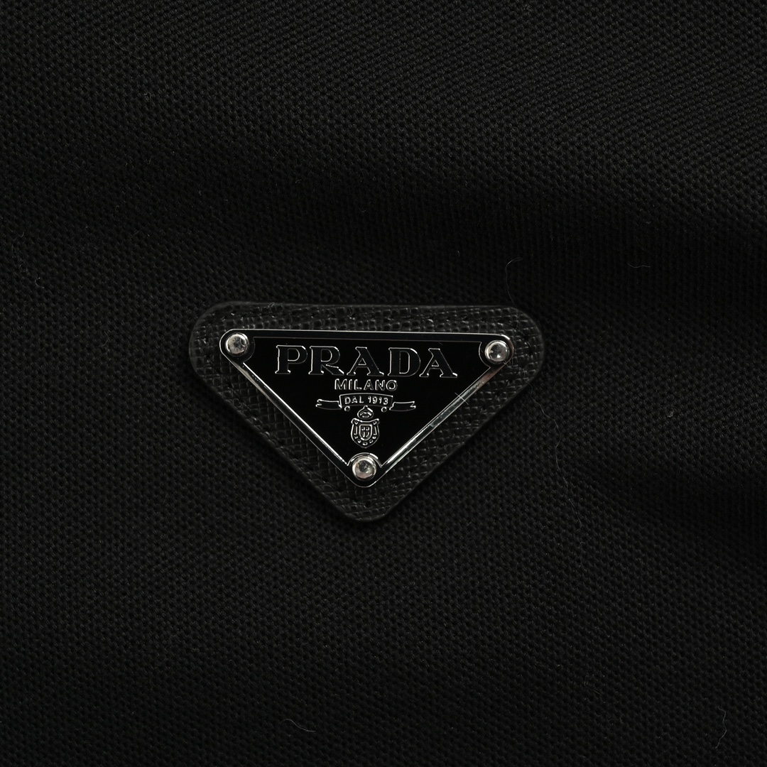 Prada 24Fw triangle logo long-sleeved polo shirt