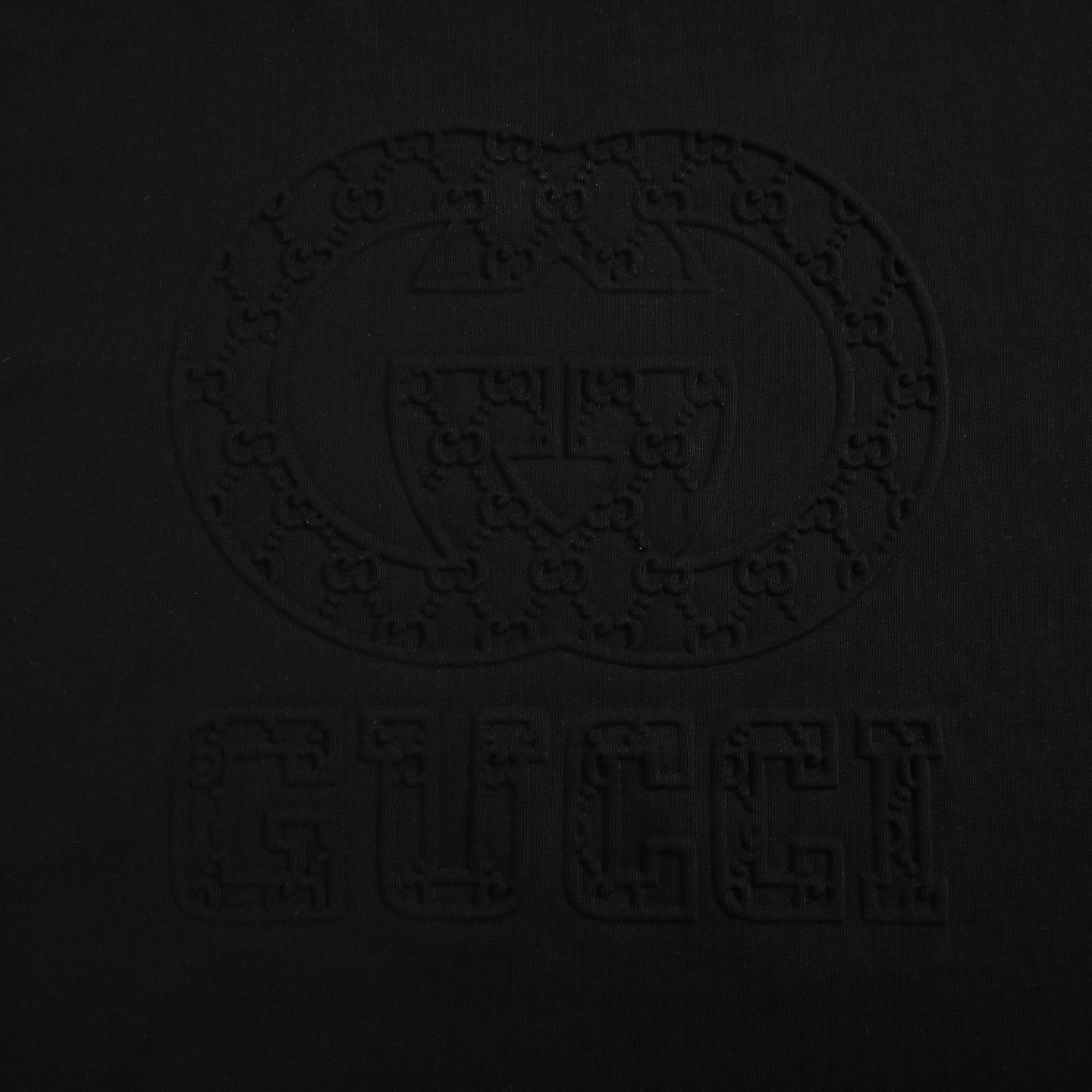 Gucci embossed logo short sleeves