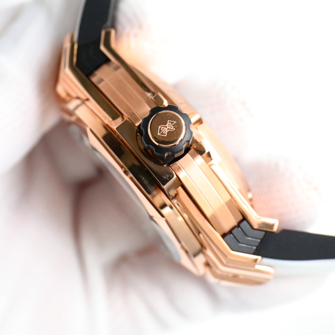 Hublot Big Bang Sang Bleu Ⅱ Tattoo Second Generation Watch
