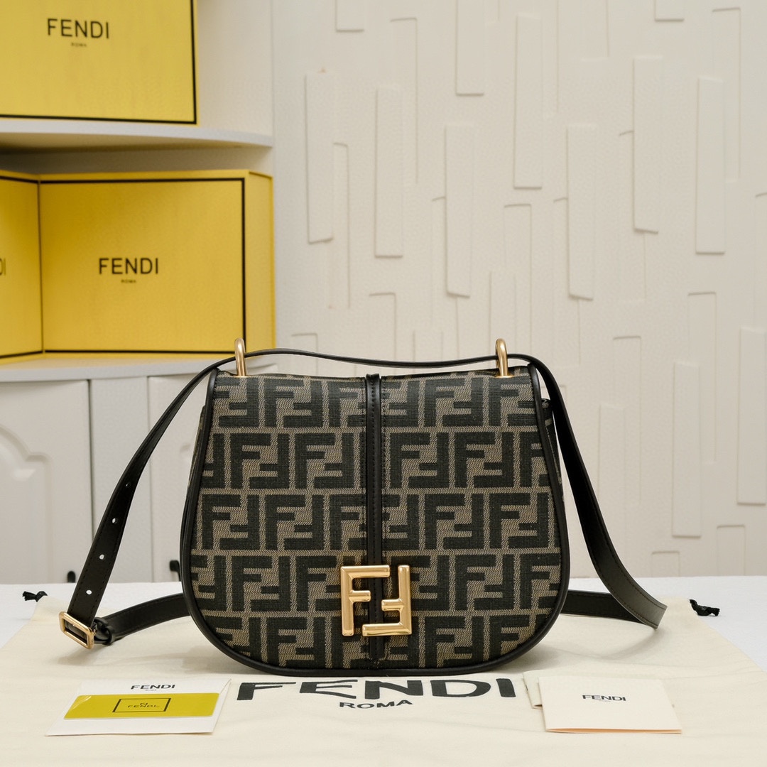 FENDI C'mon series retro large flap bag 6652