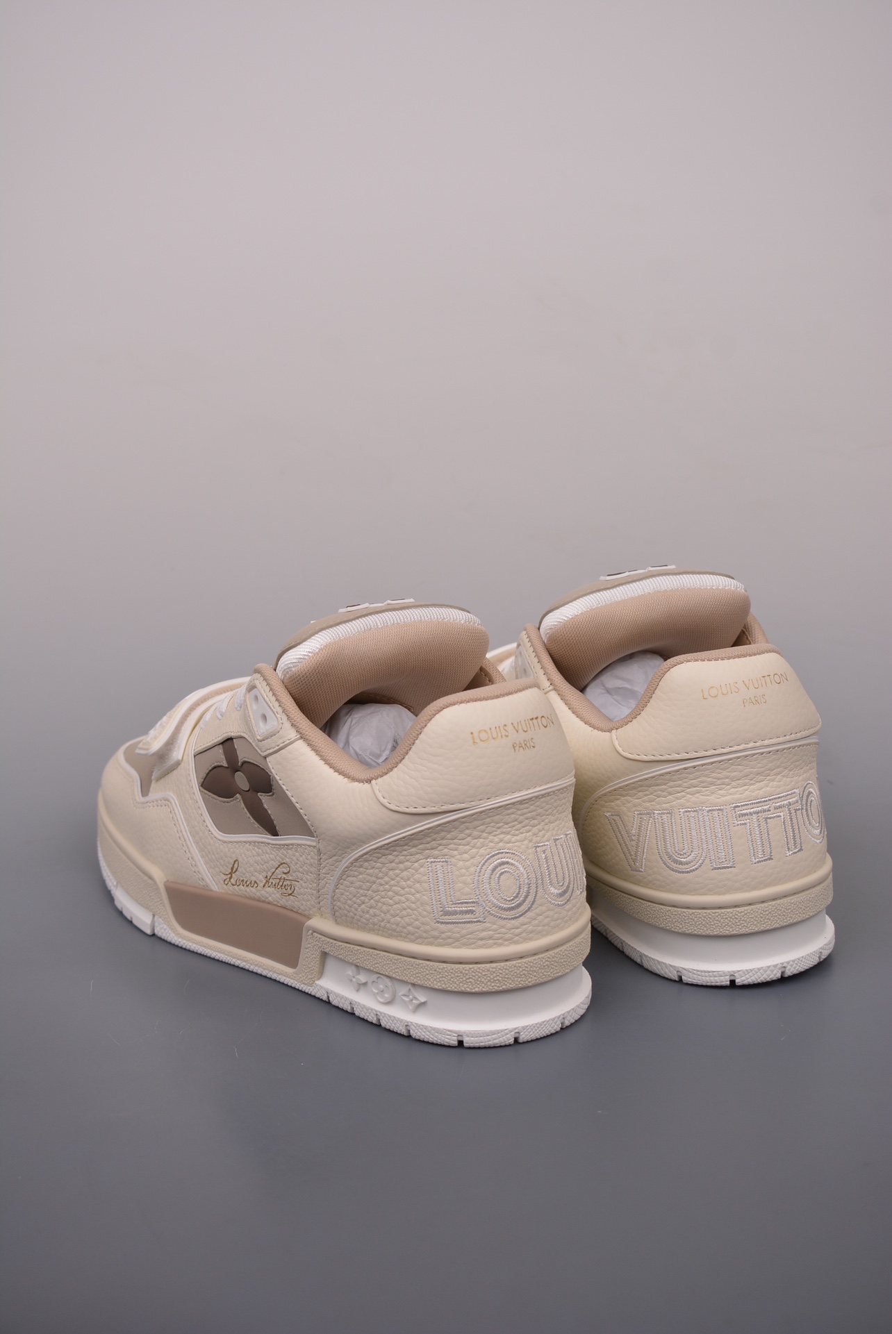Louis Vuitton Archlight Sneakers Beige Gray