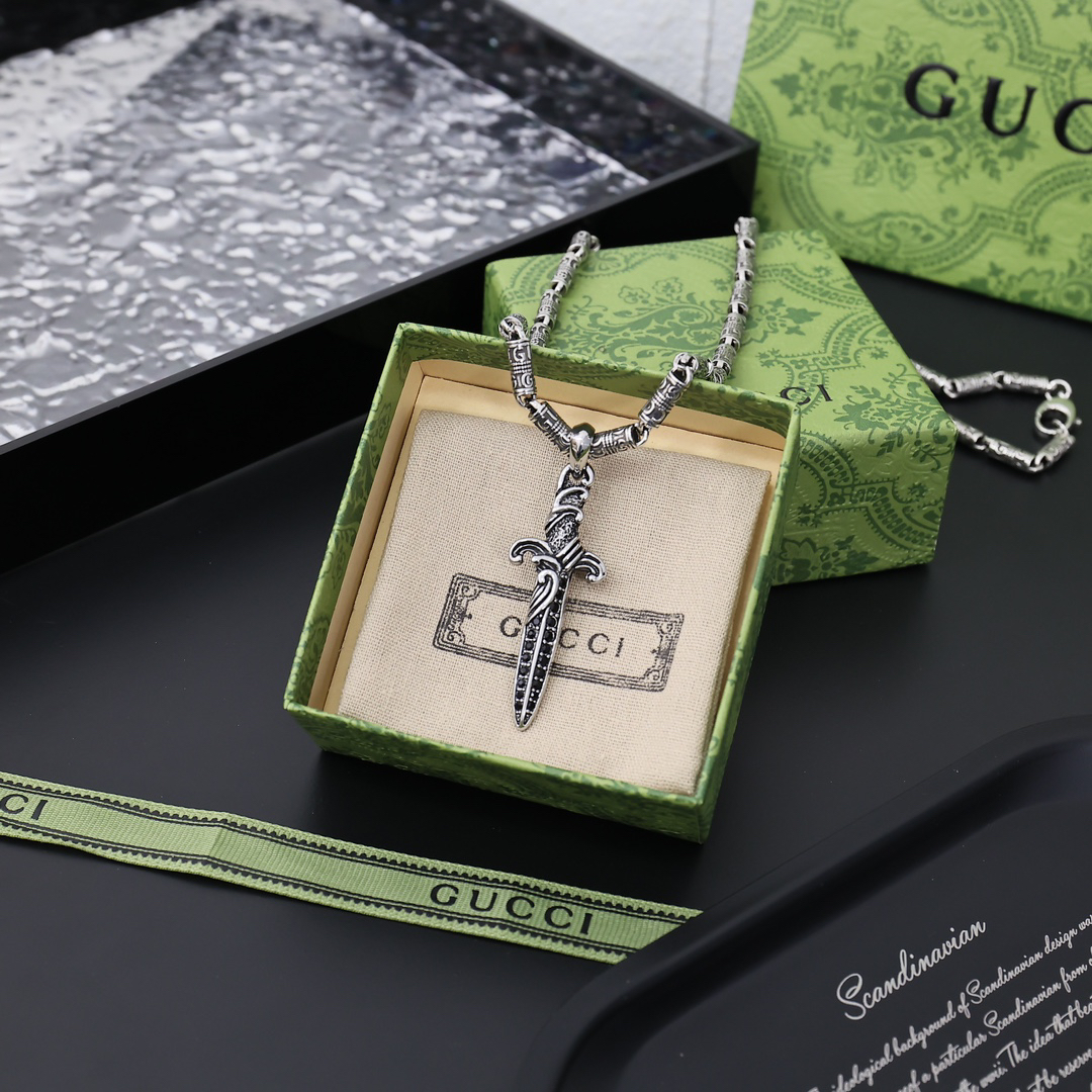 Gucci GG Sword Vintage Necklace