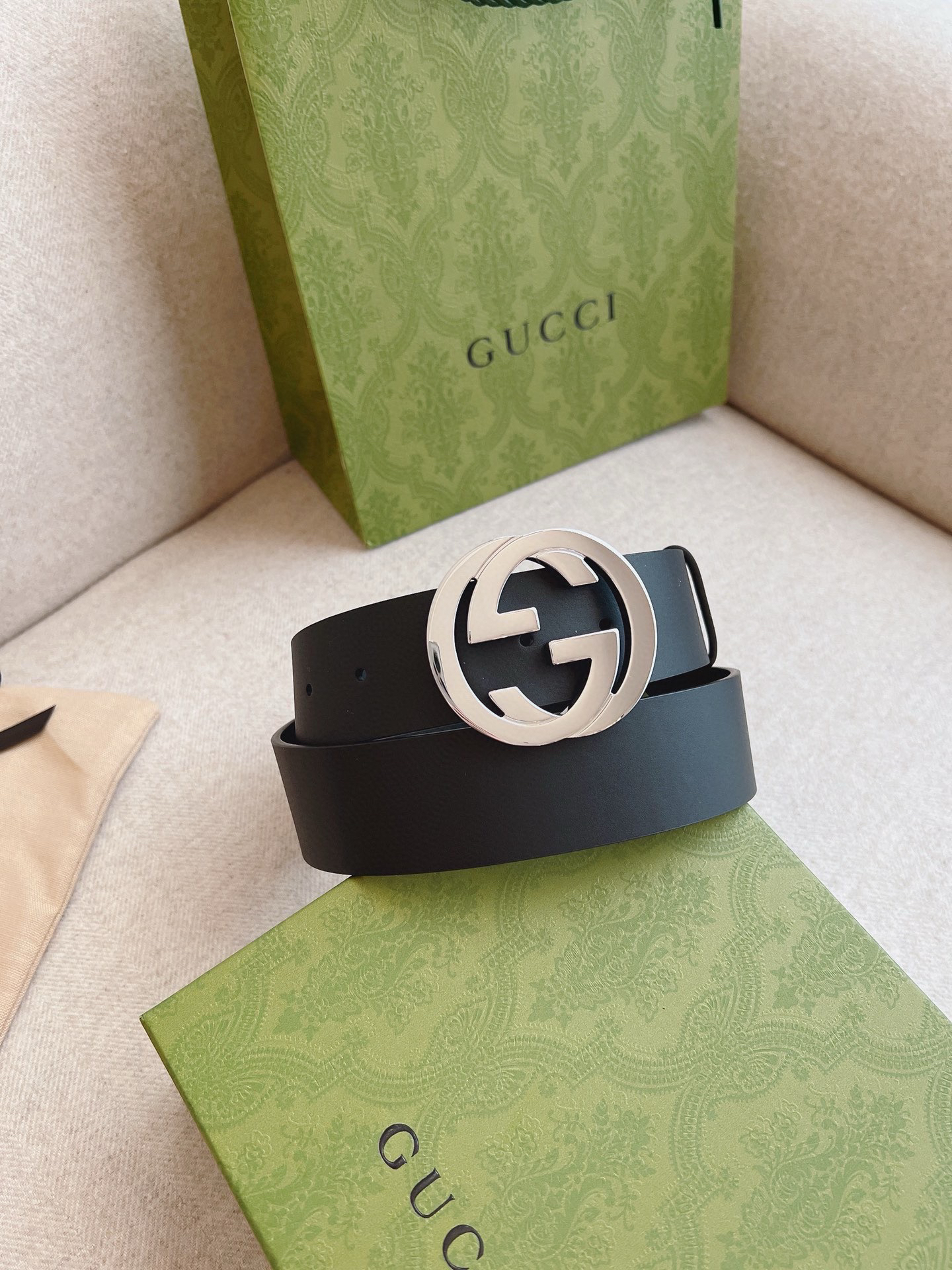Gucci Interlocking Double G Buckle Leather Belt 4.0cm Width
