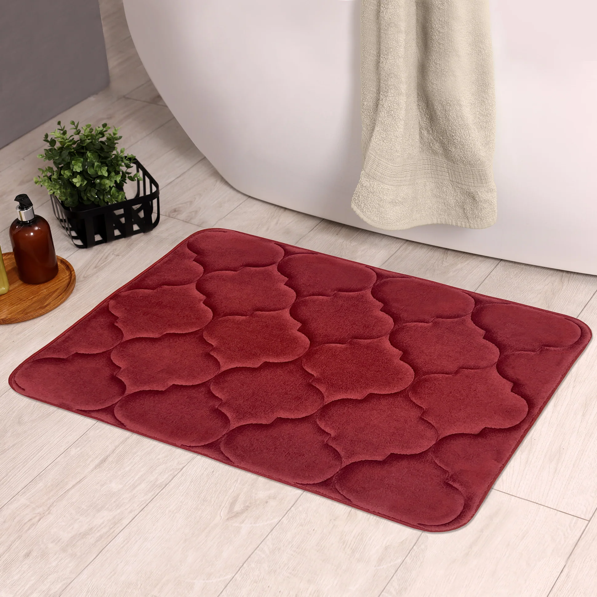 Madison Moroccan Soft Non-Slip Memory Foam Bath Mat, 17x24 Inches
