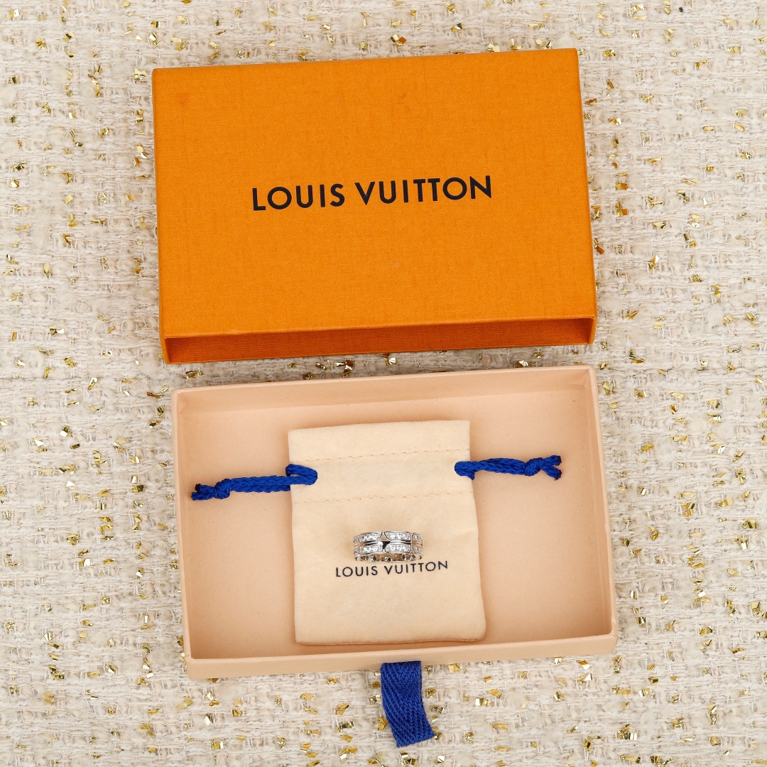 Louis Vuitton Tumbler Ring