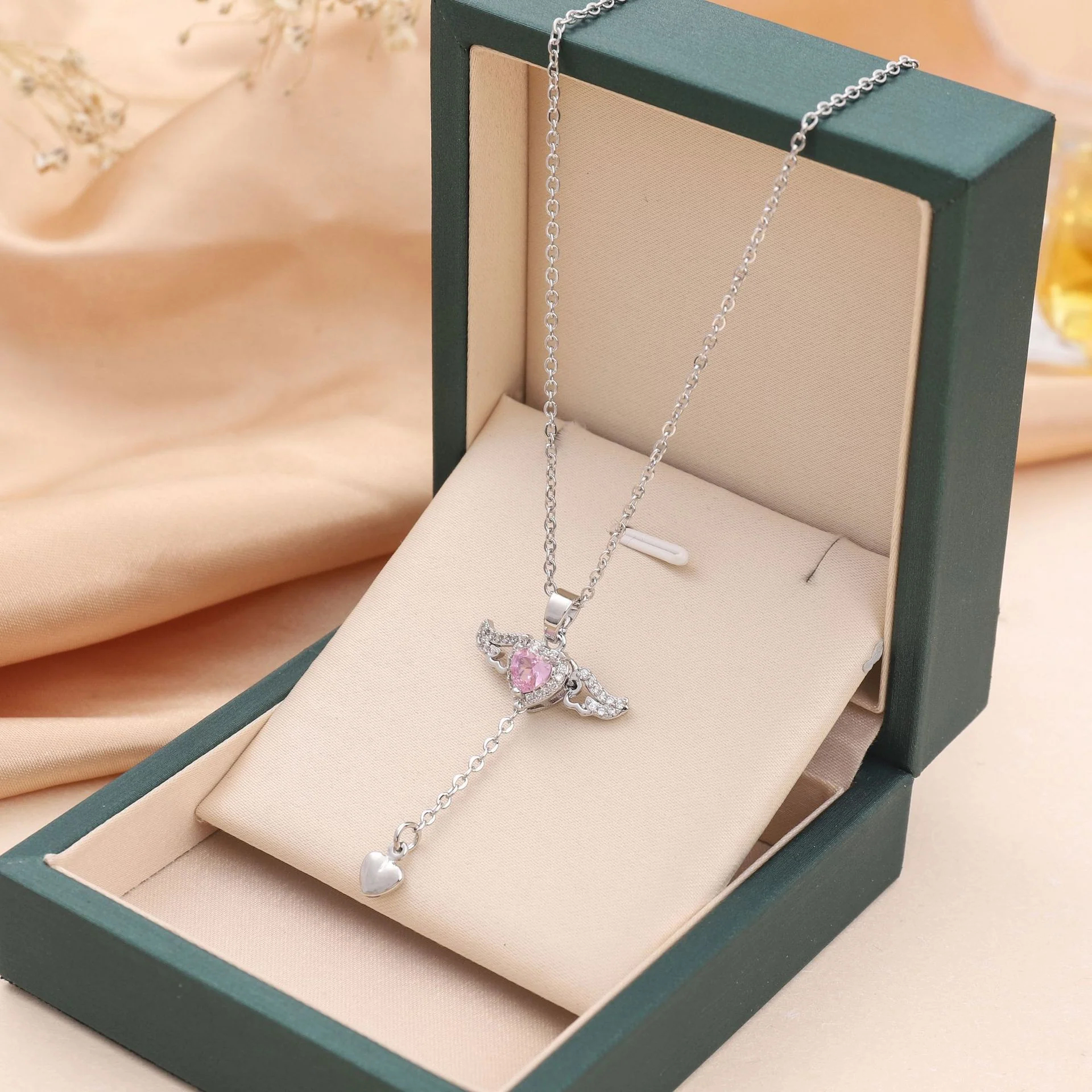 🔥Last Day 50% OFF🔥Cupid Heart Angel Wings Chain📦BUY 2 GET 10% OFF & FREE SHIPPING NOW
