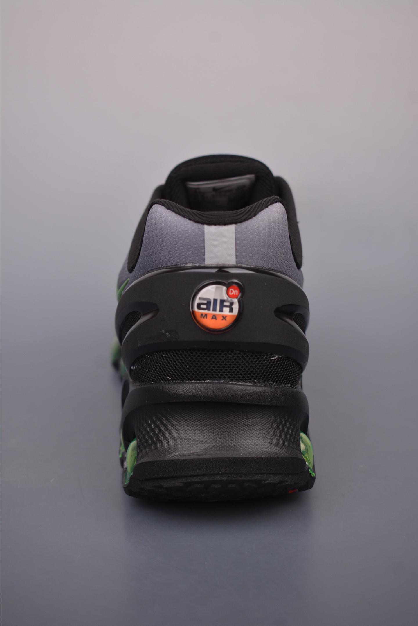 Nike Air Max DN8 Grey Green Black FQ7860-003