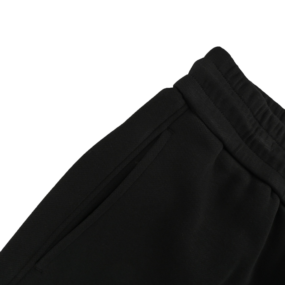 Louis Vuitton 24Fw embroidered logo fleece trousers