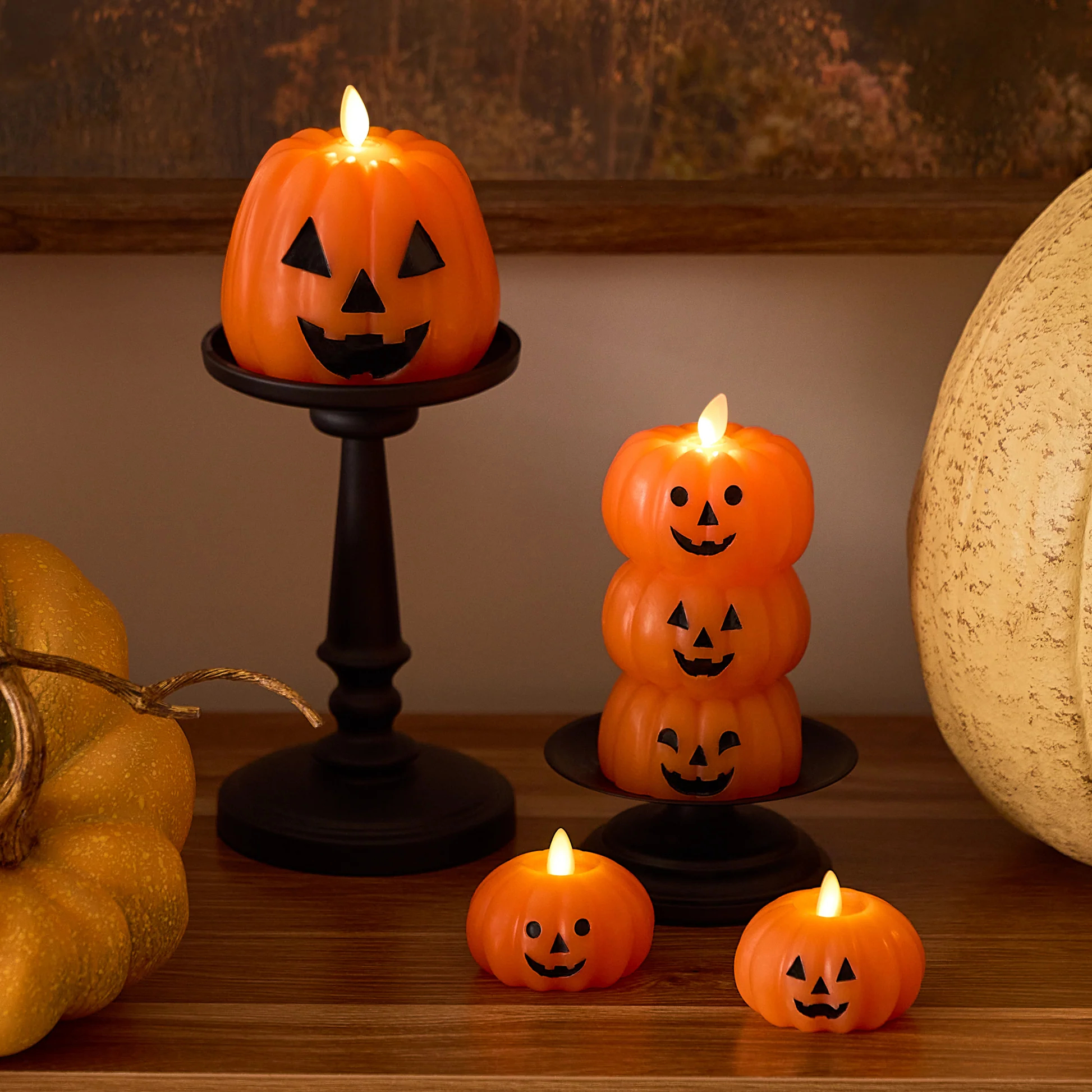 💥ON SALE💥-👻🎃 Swaying‑Flame Ghost & Pumpkin LED Candles, Safe,Zero Mess✨