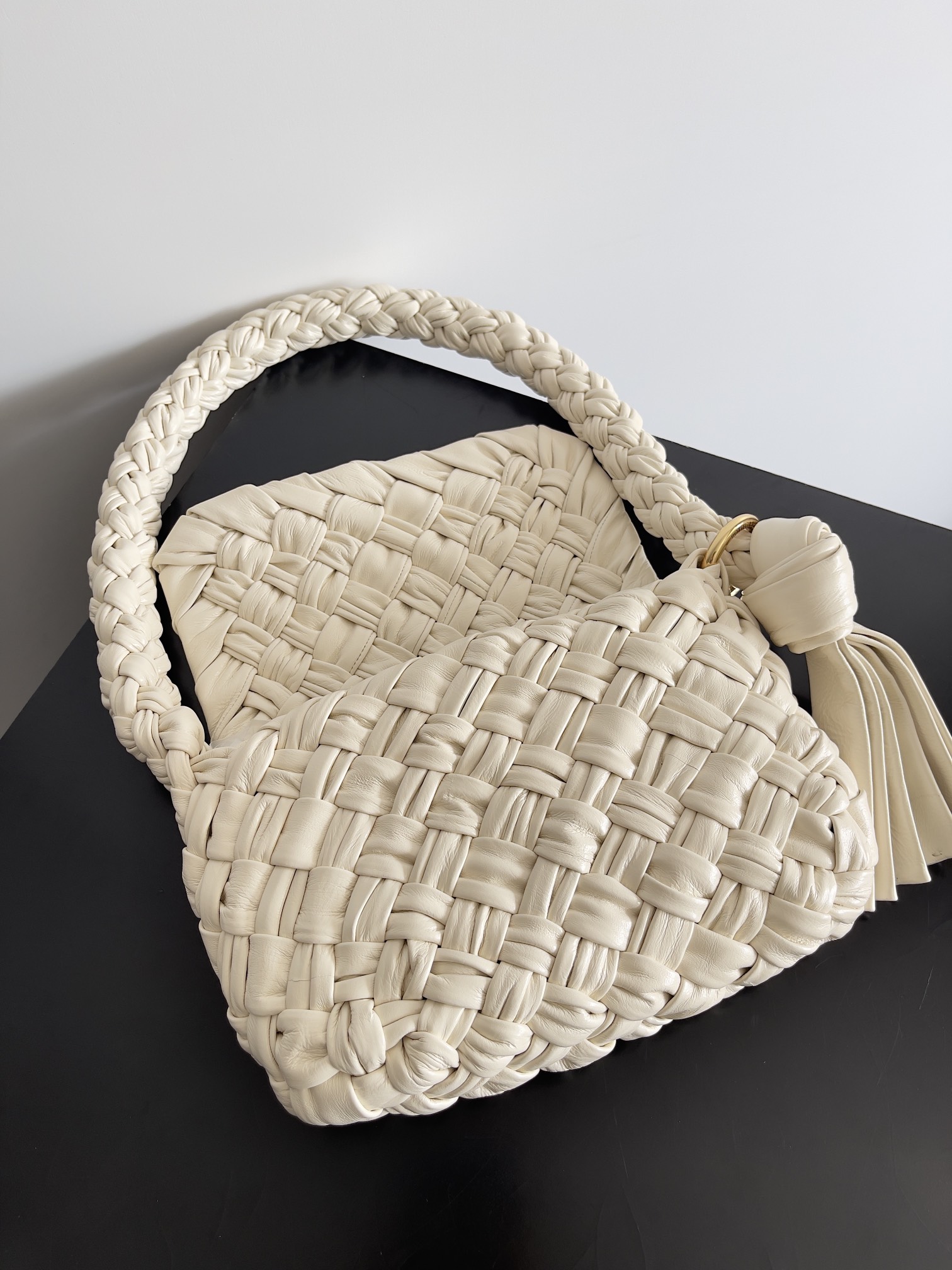 Bottega Veneta 24 Kalimero Citta Gloves 785797