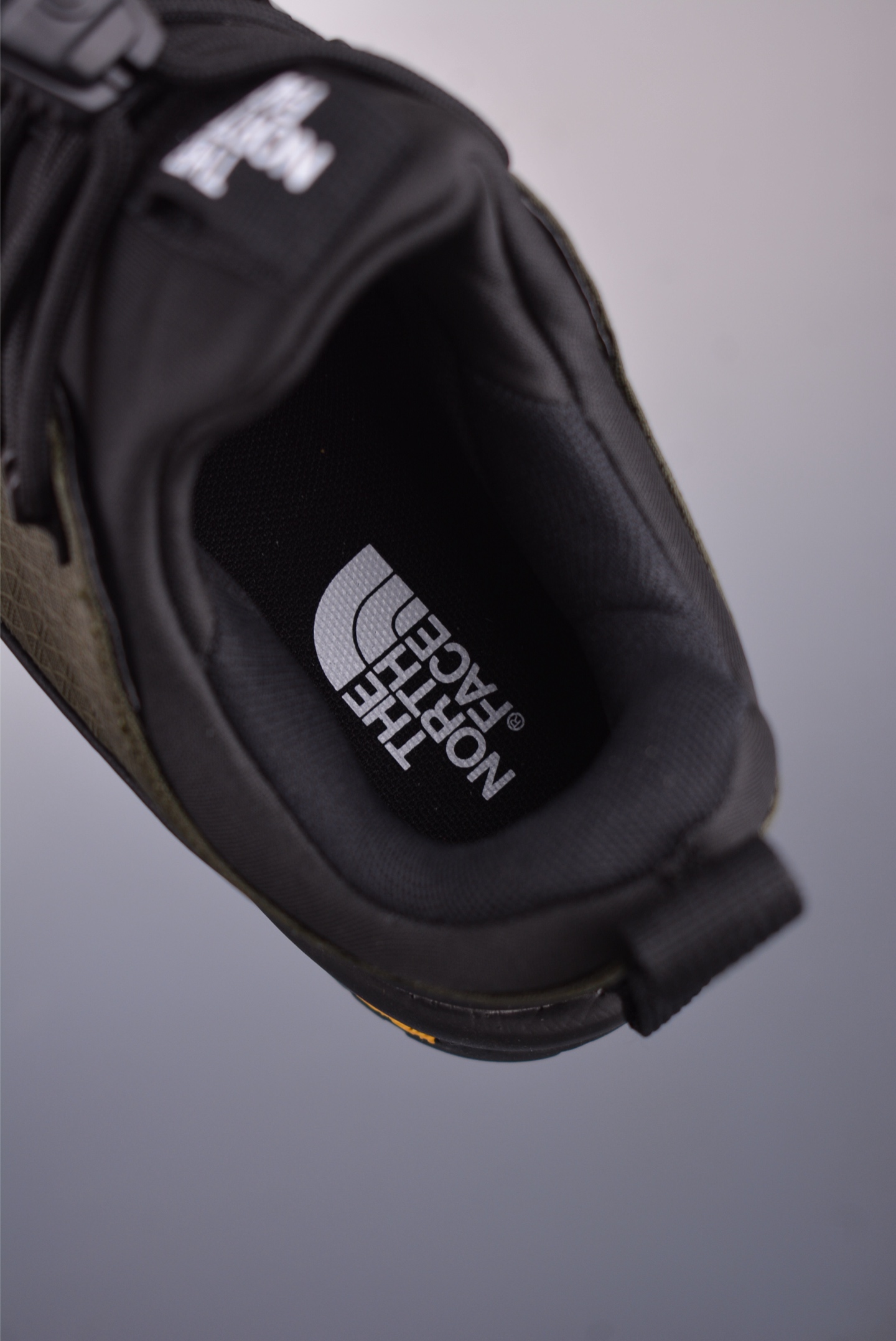 The North Face Glenclyffe Low Sneakers Black Green NF0A817B