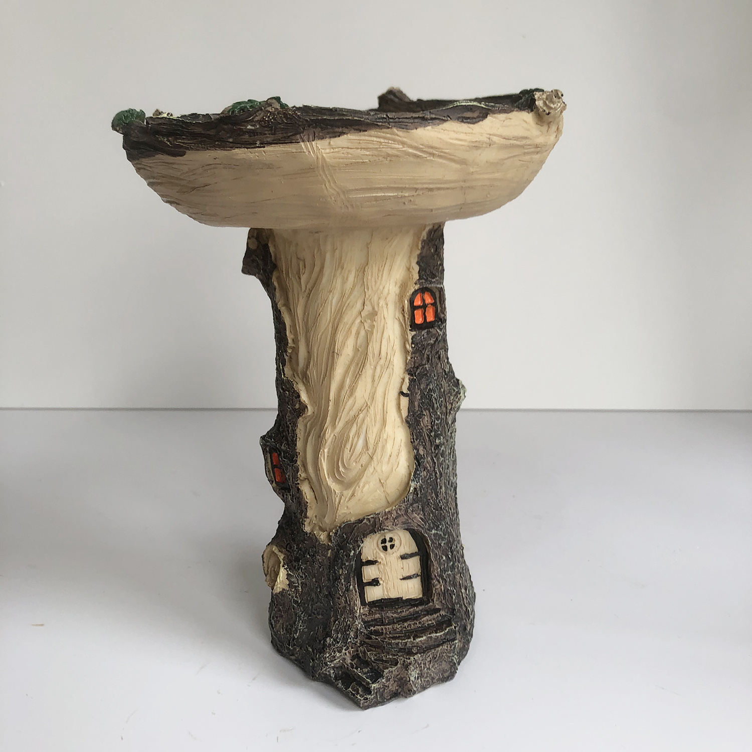 1pc Outdoor Tree House Shape Bird Bath, Basin With Brown Base Wild Bird Feeder, Garden Resin Bird Feeder For Outdoor Decor Garden Lawn Yard Decor