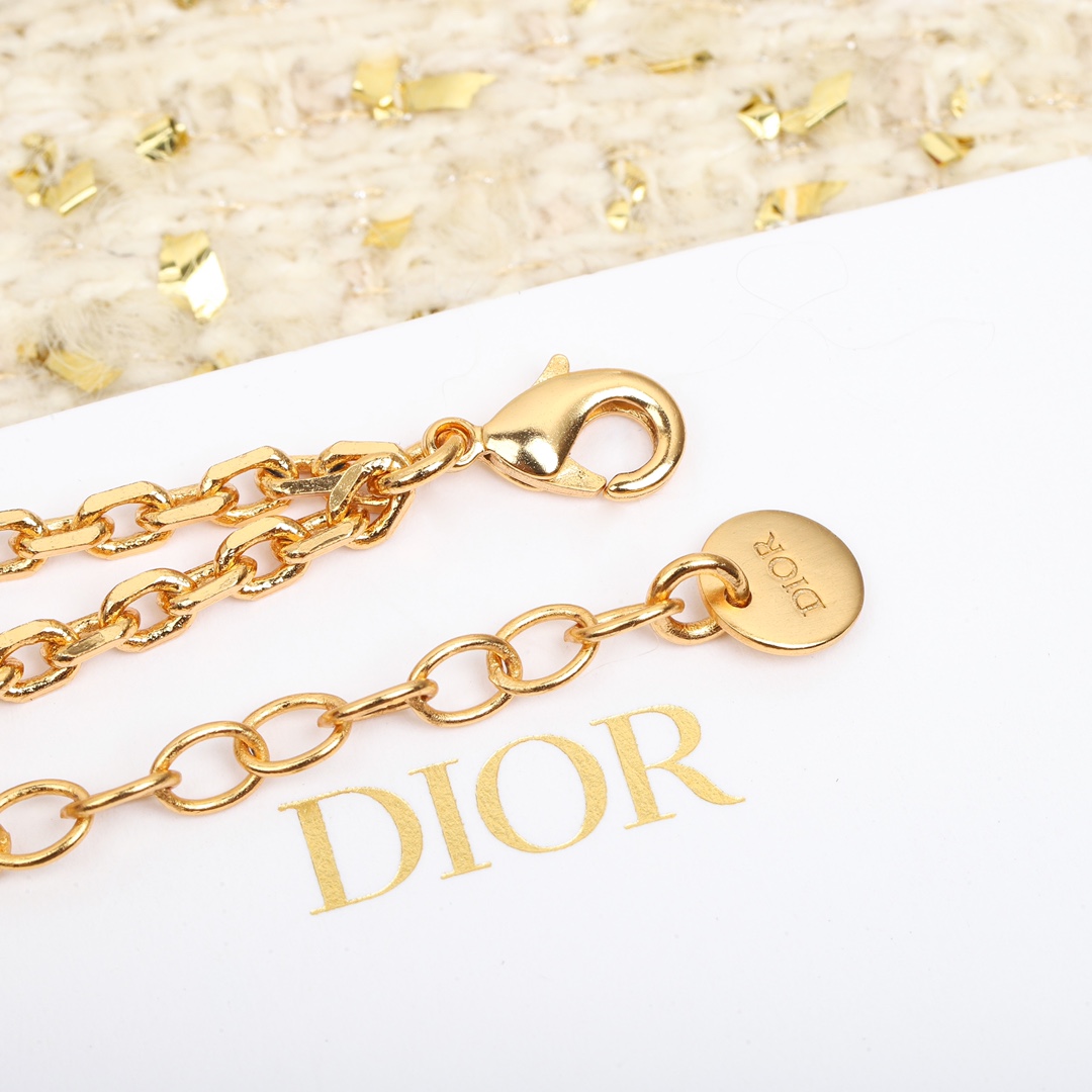 Dior CD heart necklace bracelet
