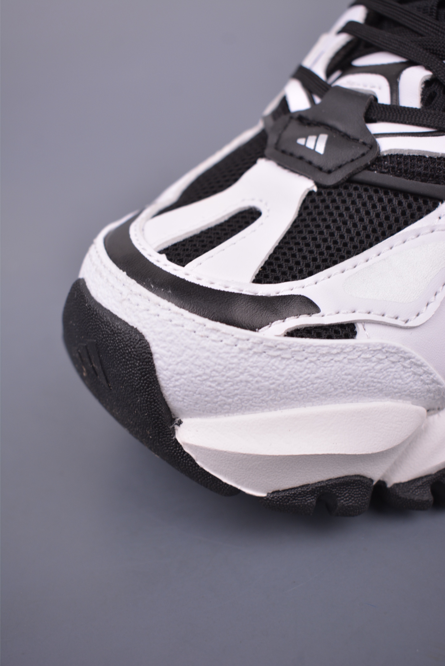 Adidas XLG Runner Deluxe Daddy Shoes Black and White Panda IH0072