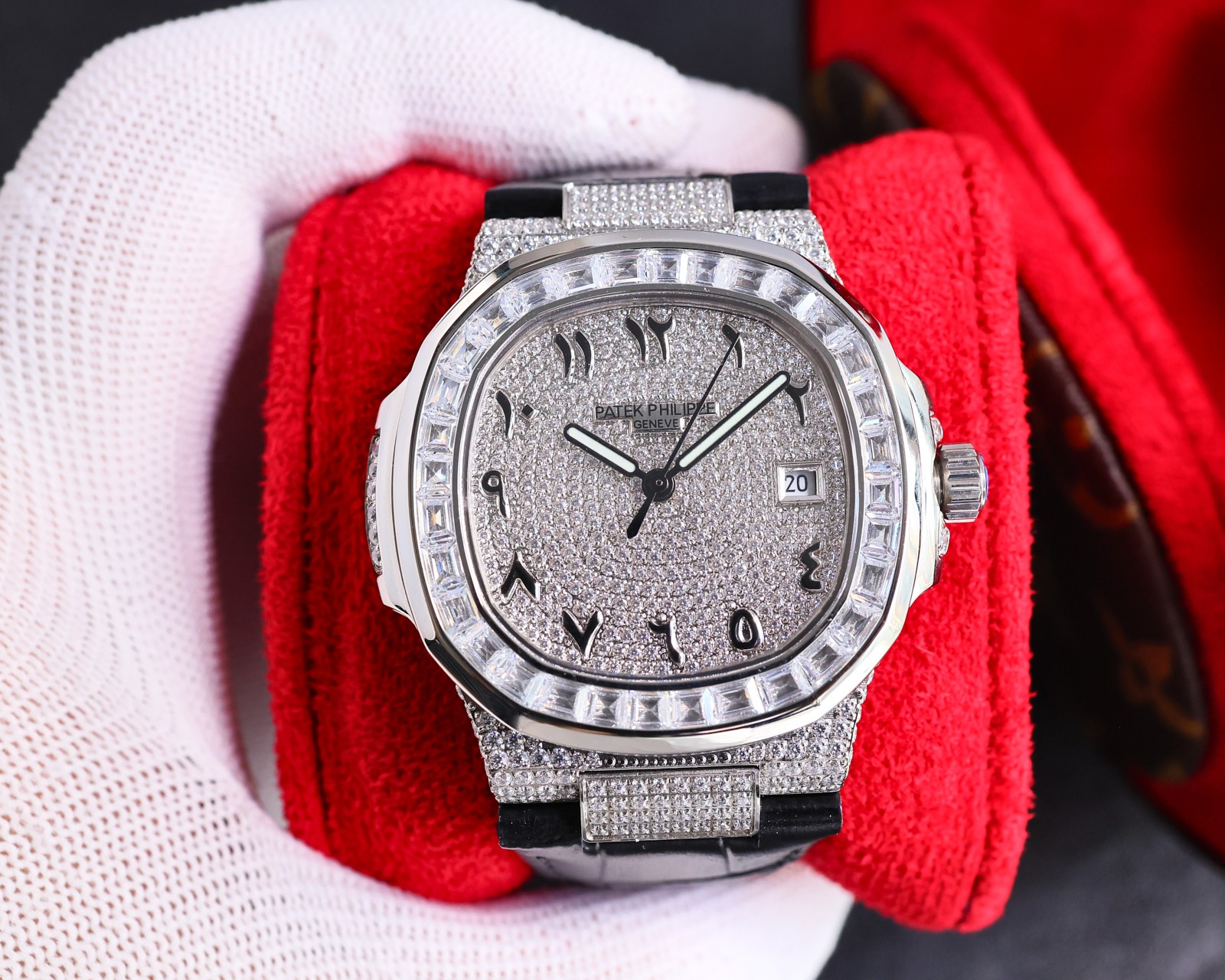 Patek Philippe Diamond Limited Edition Series Nautilus 5711