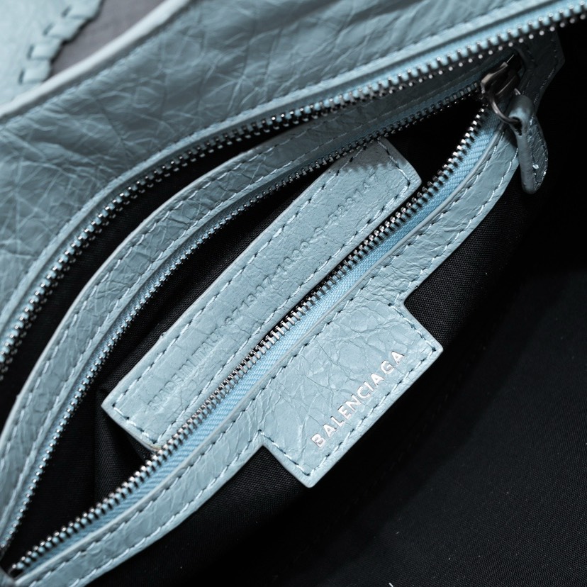 Balenciaga NE​O​ CAGOLE Motorcycle Trapezoid Medium