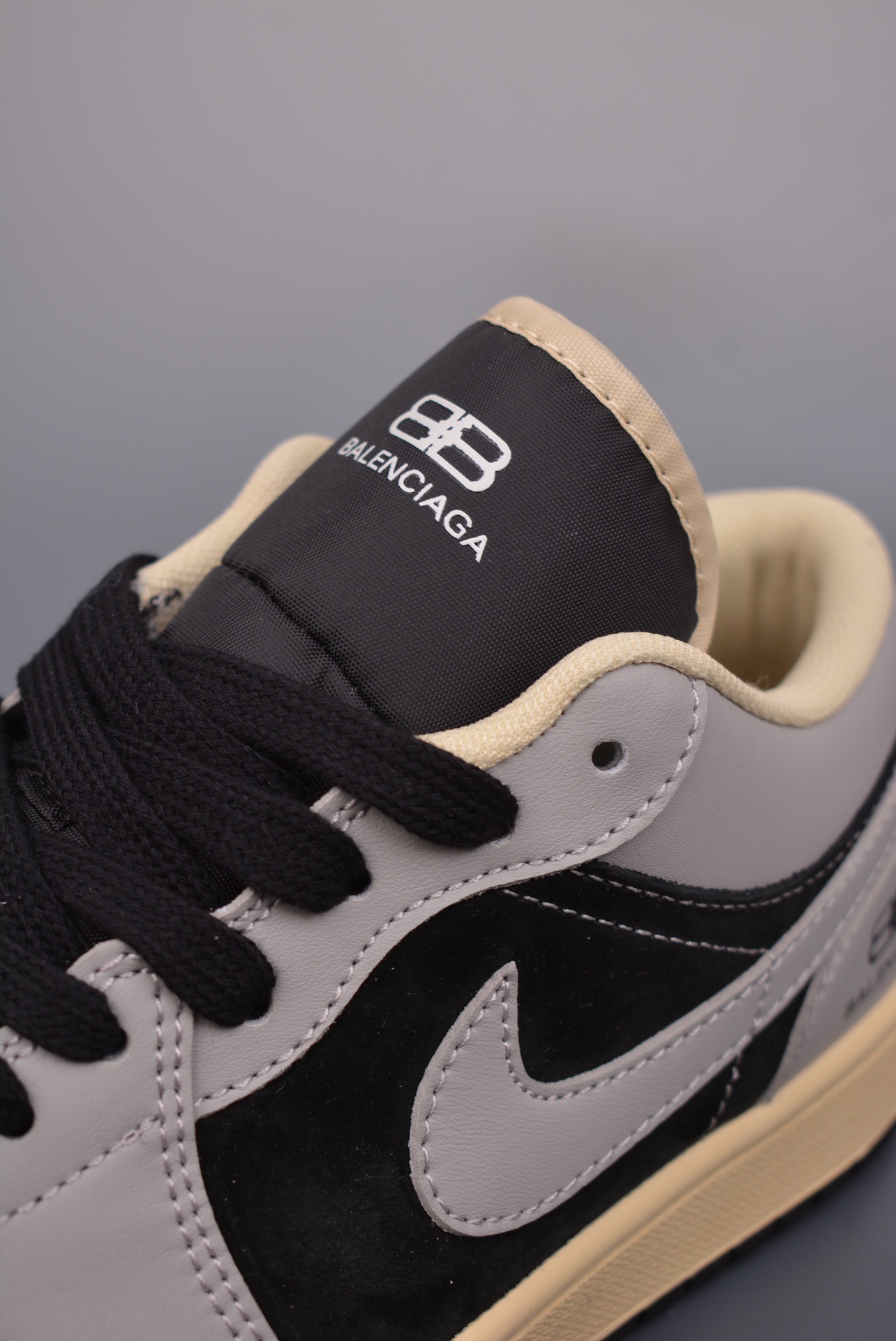 BALENCIAGA x Nike Jordan Air Jordan 1 Grey Black SJ9950-035