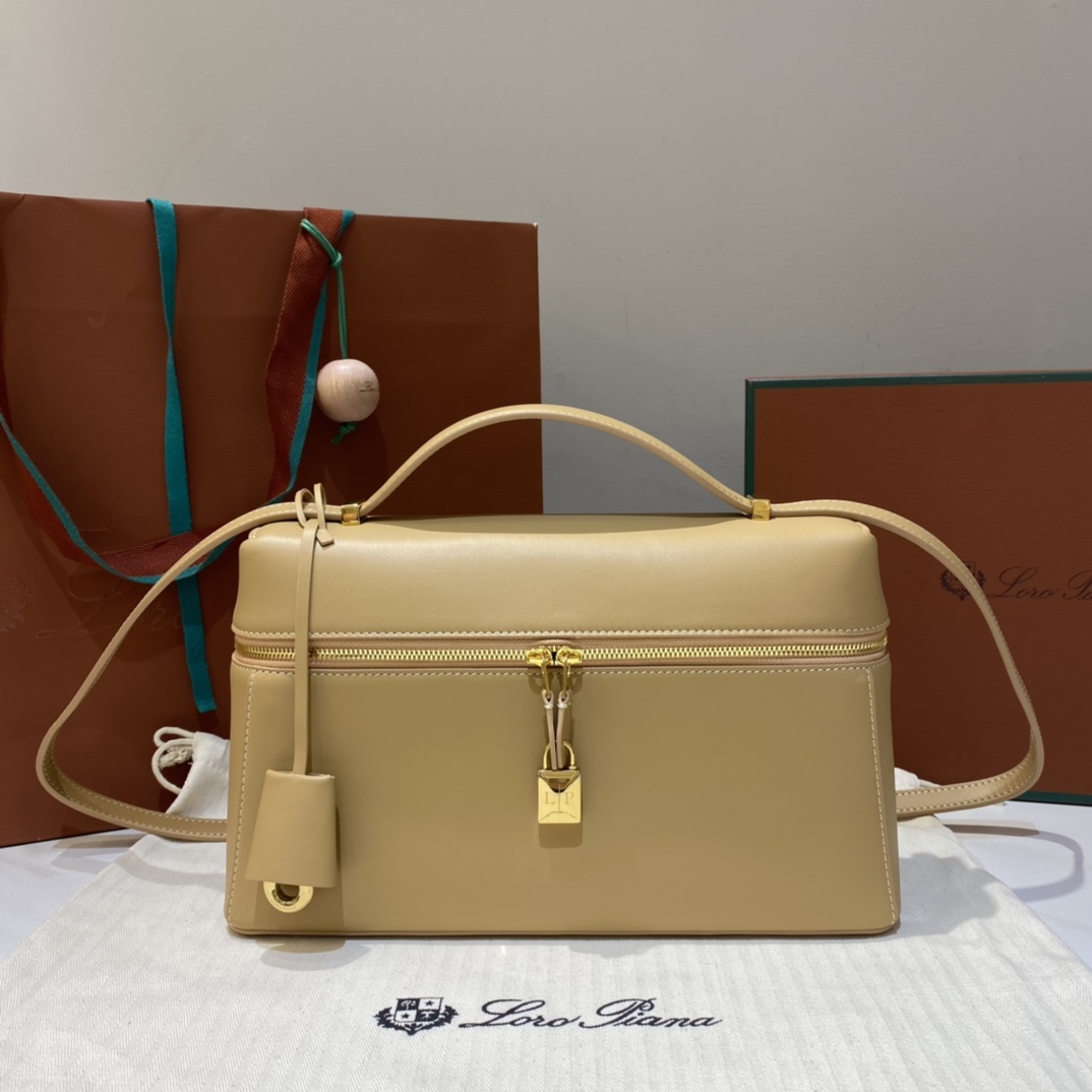 Loro Piana Extra L27 bag