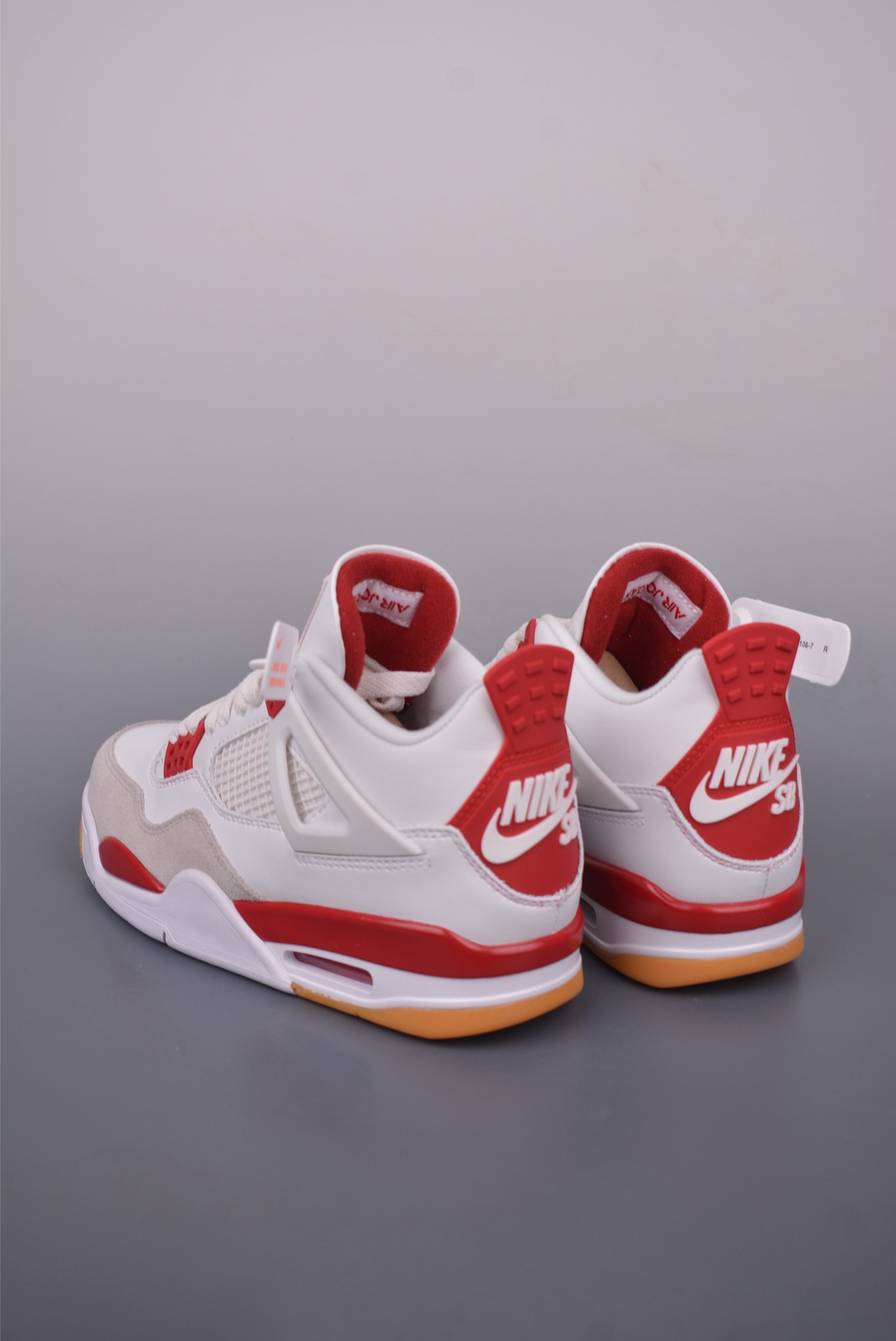 Nike SB x Jordan Air Jordan 4 Varsity Red DR5415-106