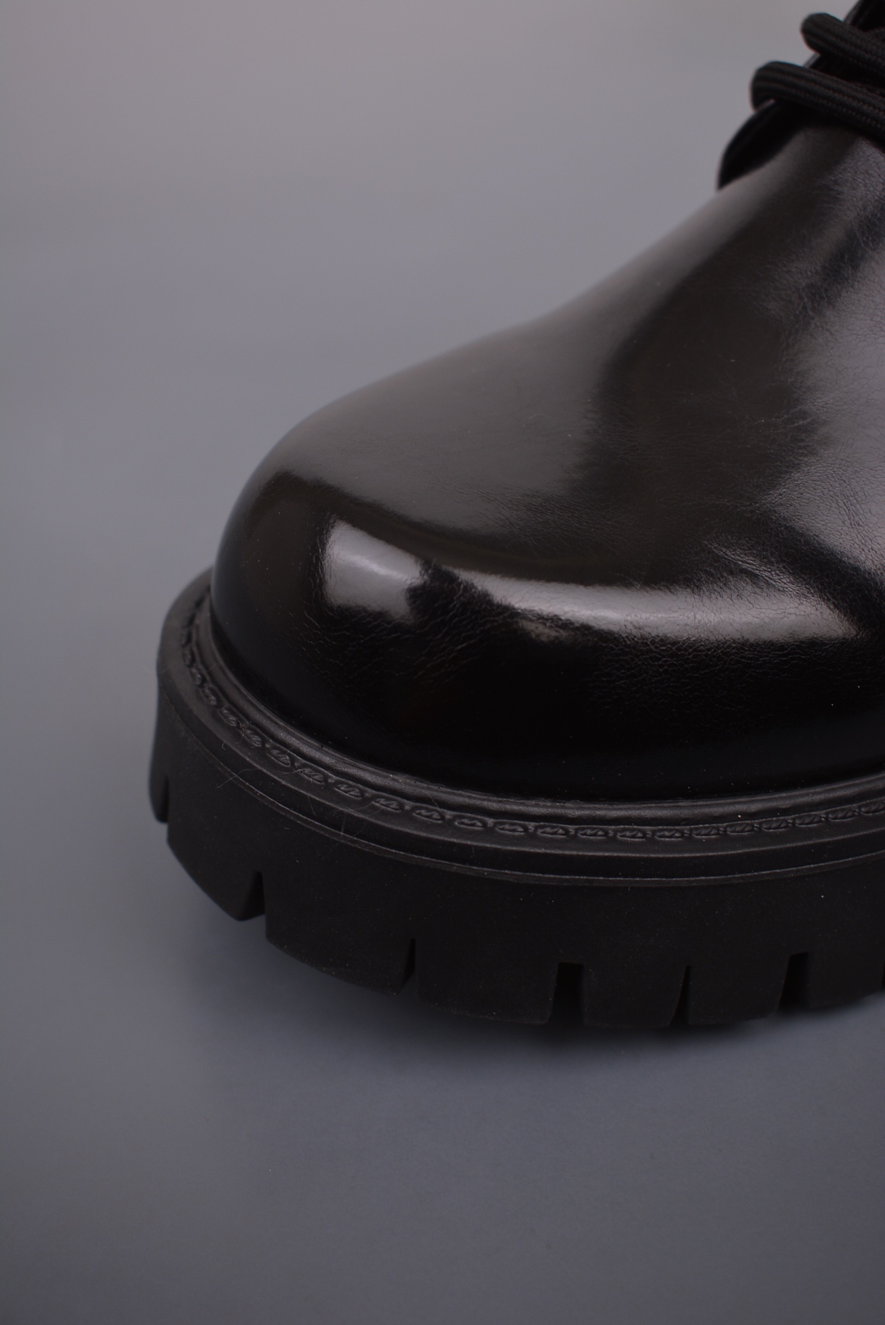 Balenciaga Derby Round Toe Shoes Low