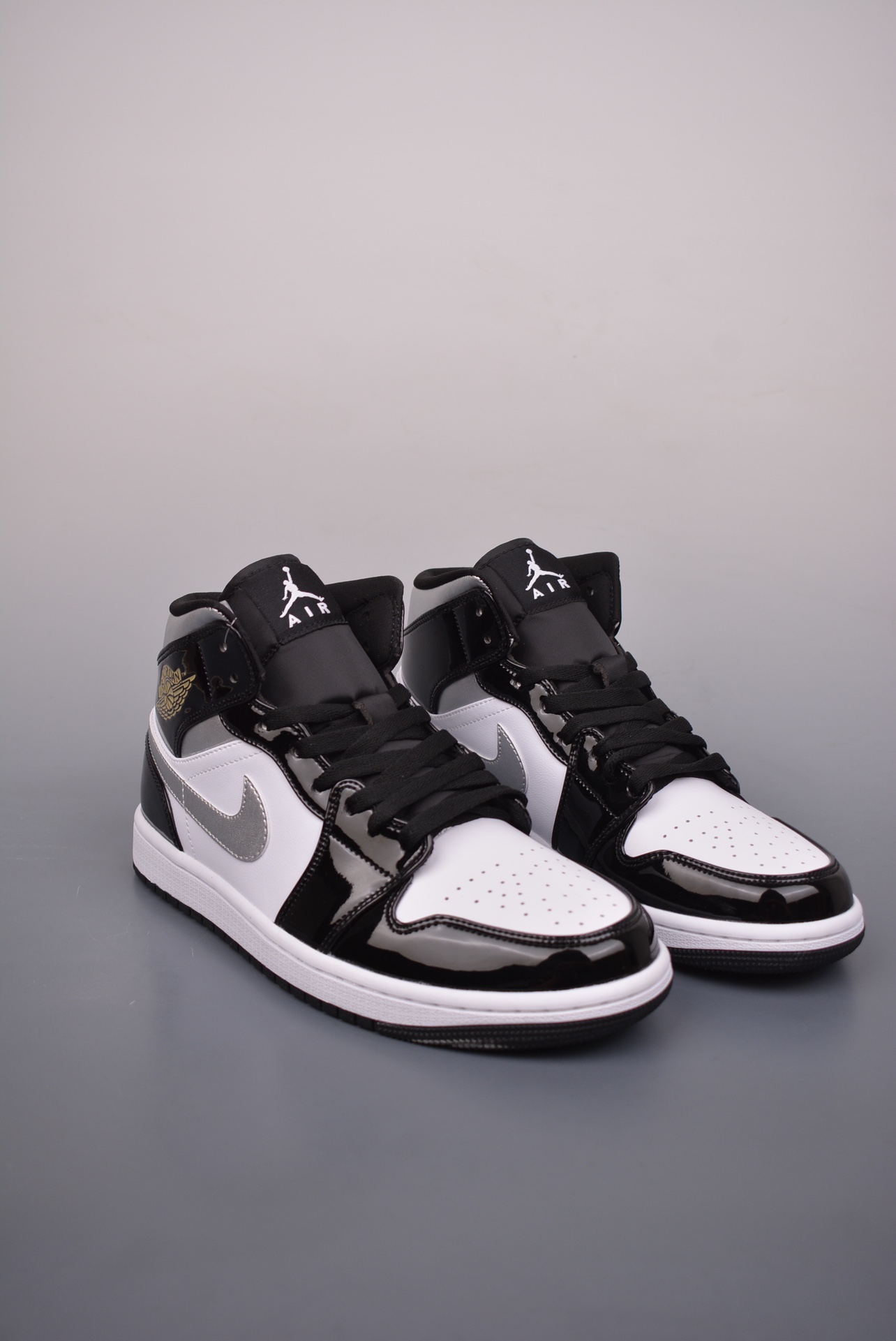 Air Jordan 1 Mid Black Silver HV0789-010