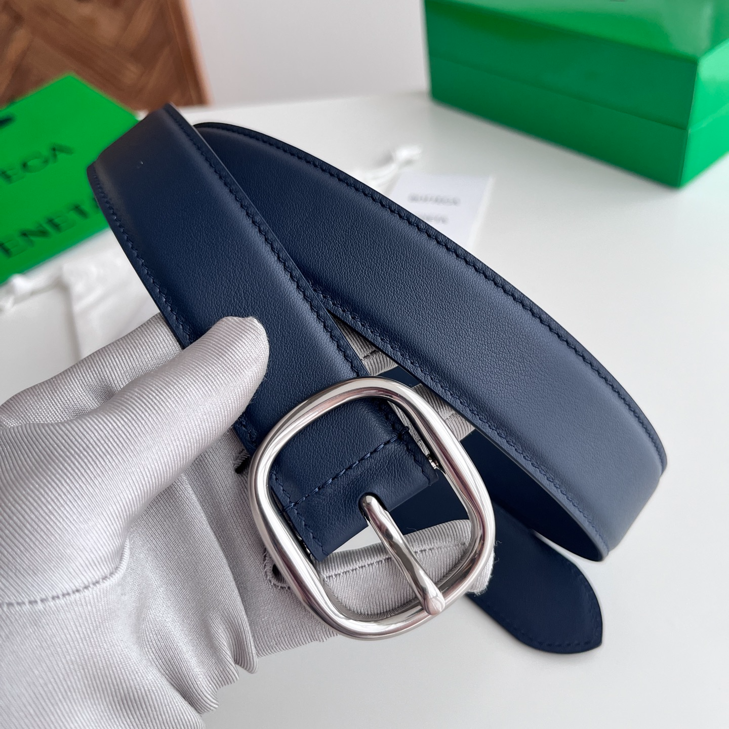 Bottega Veneta 25 smooth leather belt 3.5cm wide