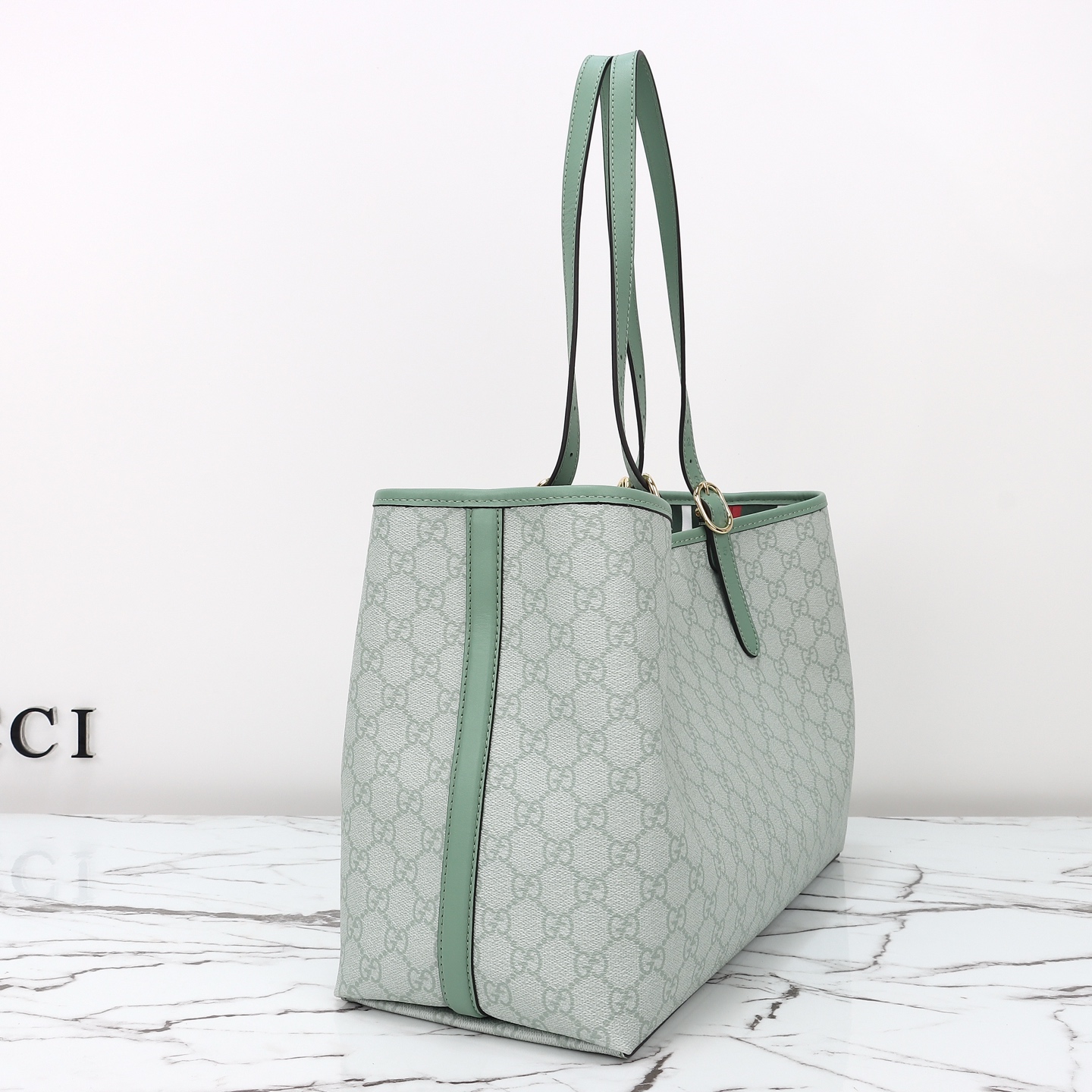 Gucci GG Emblem large tote bag ‎815213 FAD6L 8458