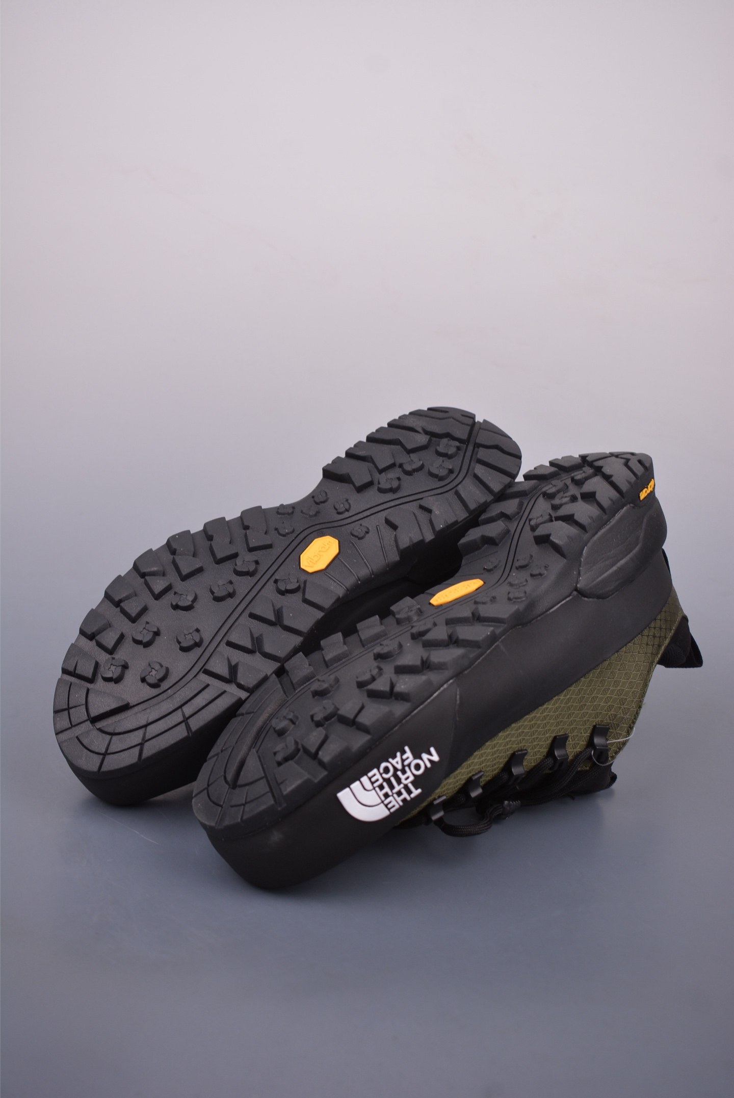 The North Face Glenclyffe Low Sneakers Black Green NF0A817B