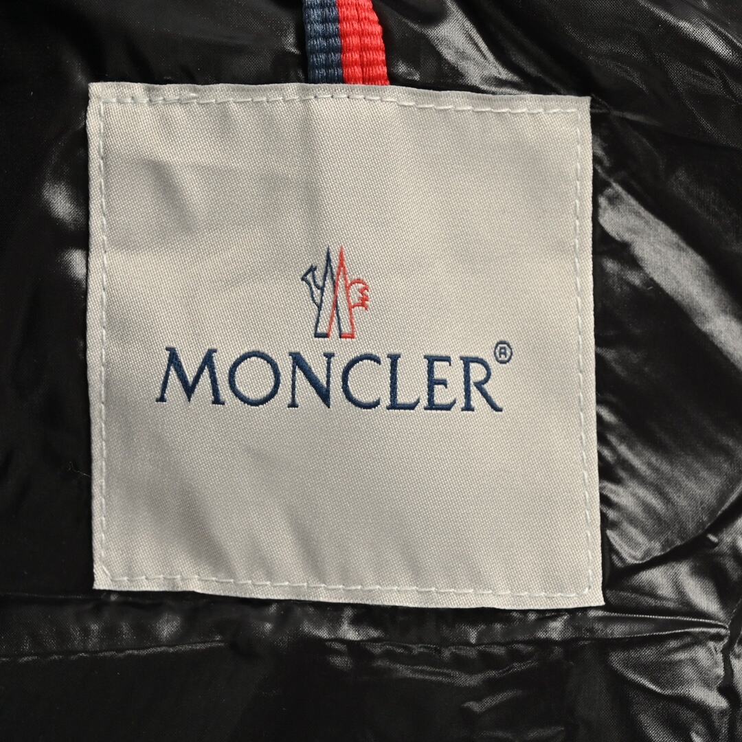 Moncler Lateltin M standard preppy down jacket