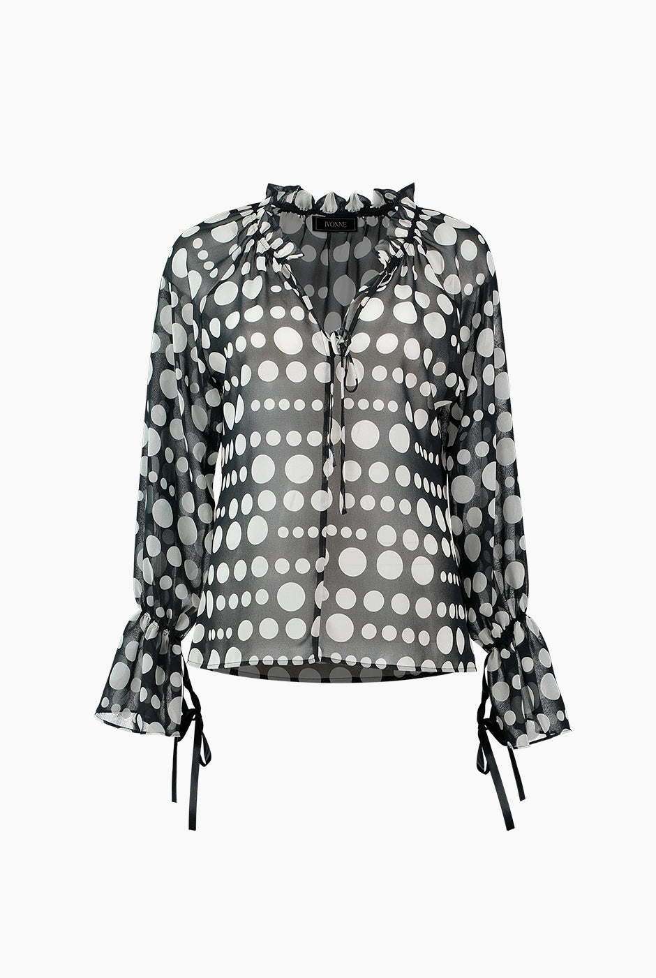 Blusa con lunares y manga larga