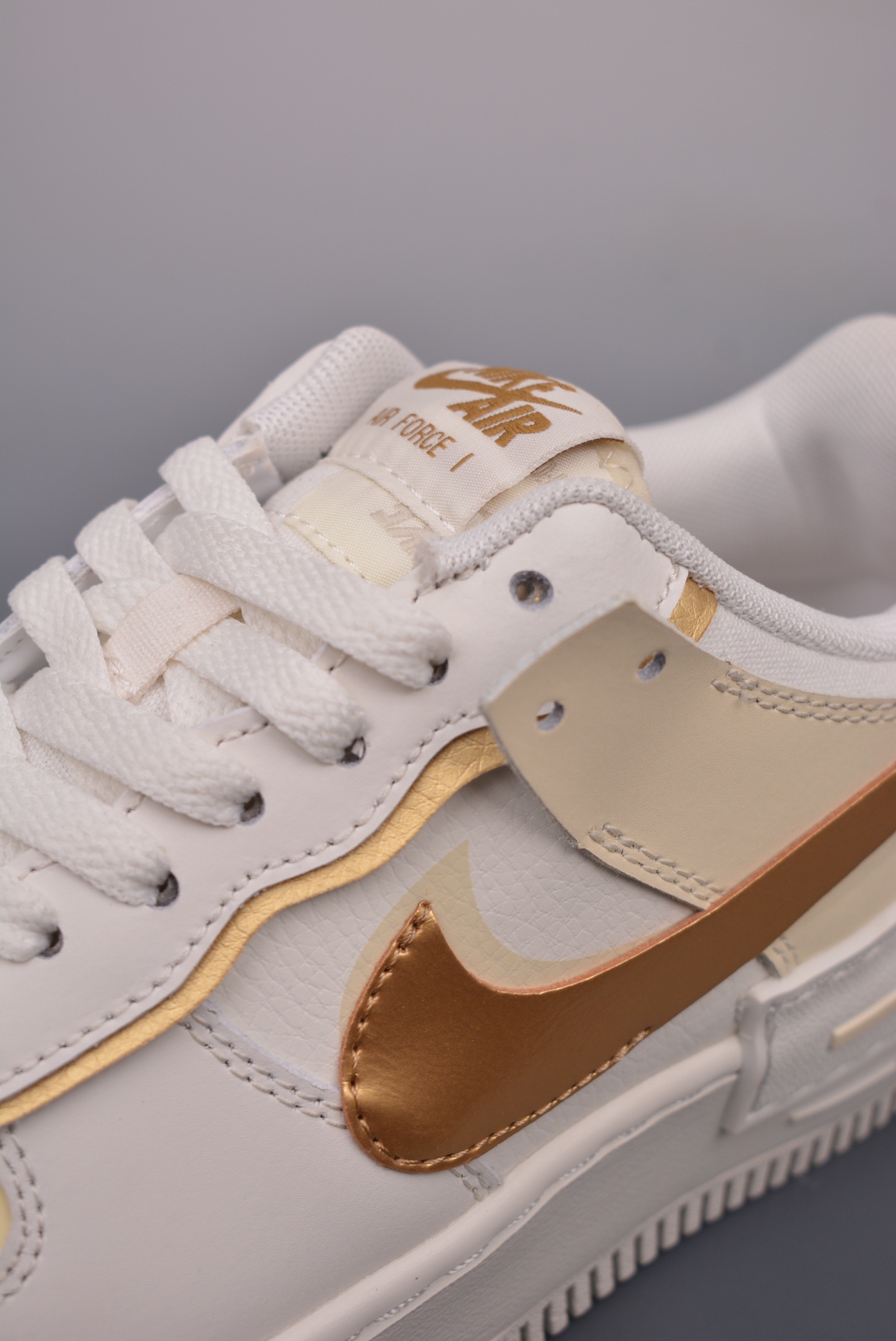 Nike WMNS Air Force 1 ShadowSail Metallic Gold DZ1847-108