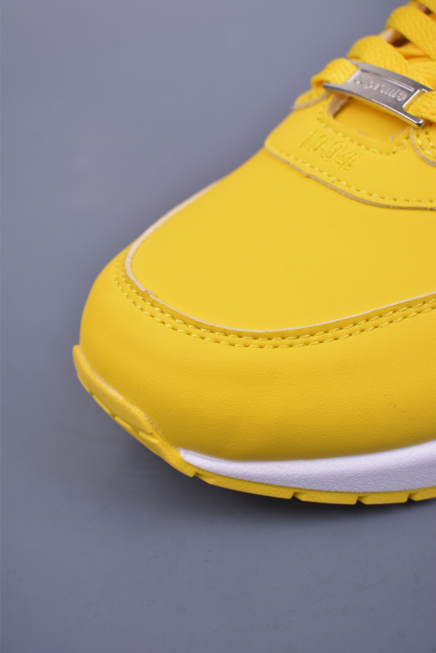 Supreme x Nike Air Max 1 '87 SP Speed ​​Yellow Homme running shoes HV1940-100