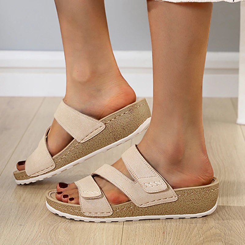 Women's Summer Breathable Slippers  17 reviews