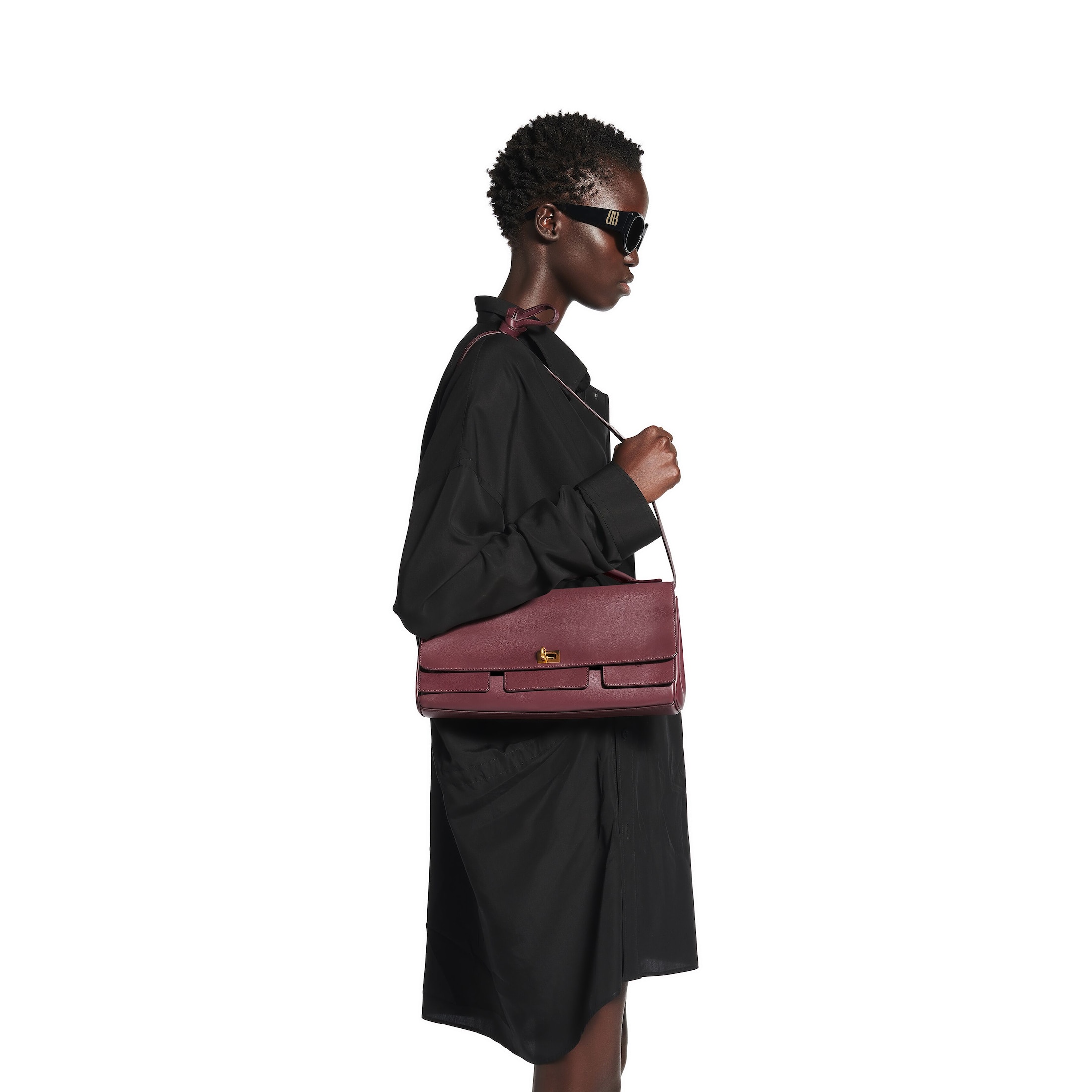 Balenciaga Air Clutch On Strap Small8349432ABAV1000