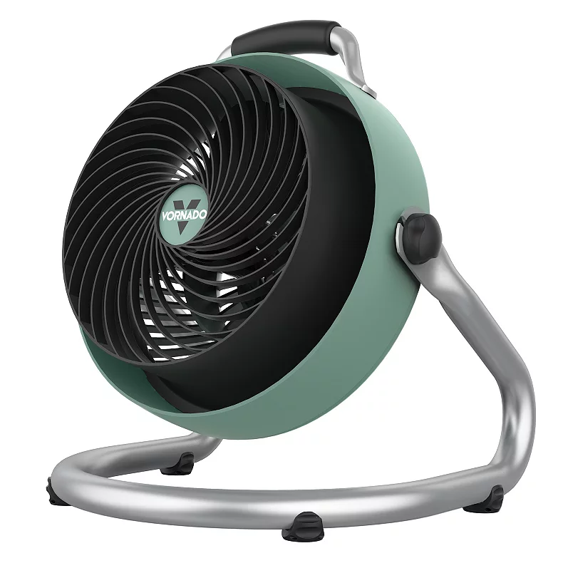 Vornado Heavy Duty Air Circulator Shop 3-Speed Floor Fan