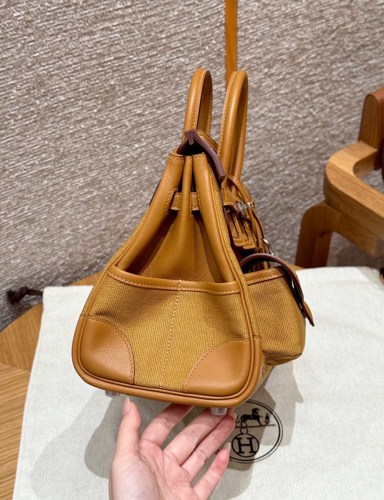 Hermes Birkin cargo 2SSesame handbag (handmade to order)