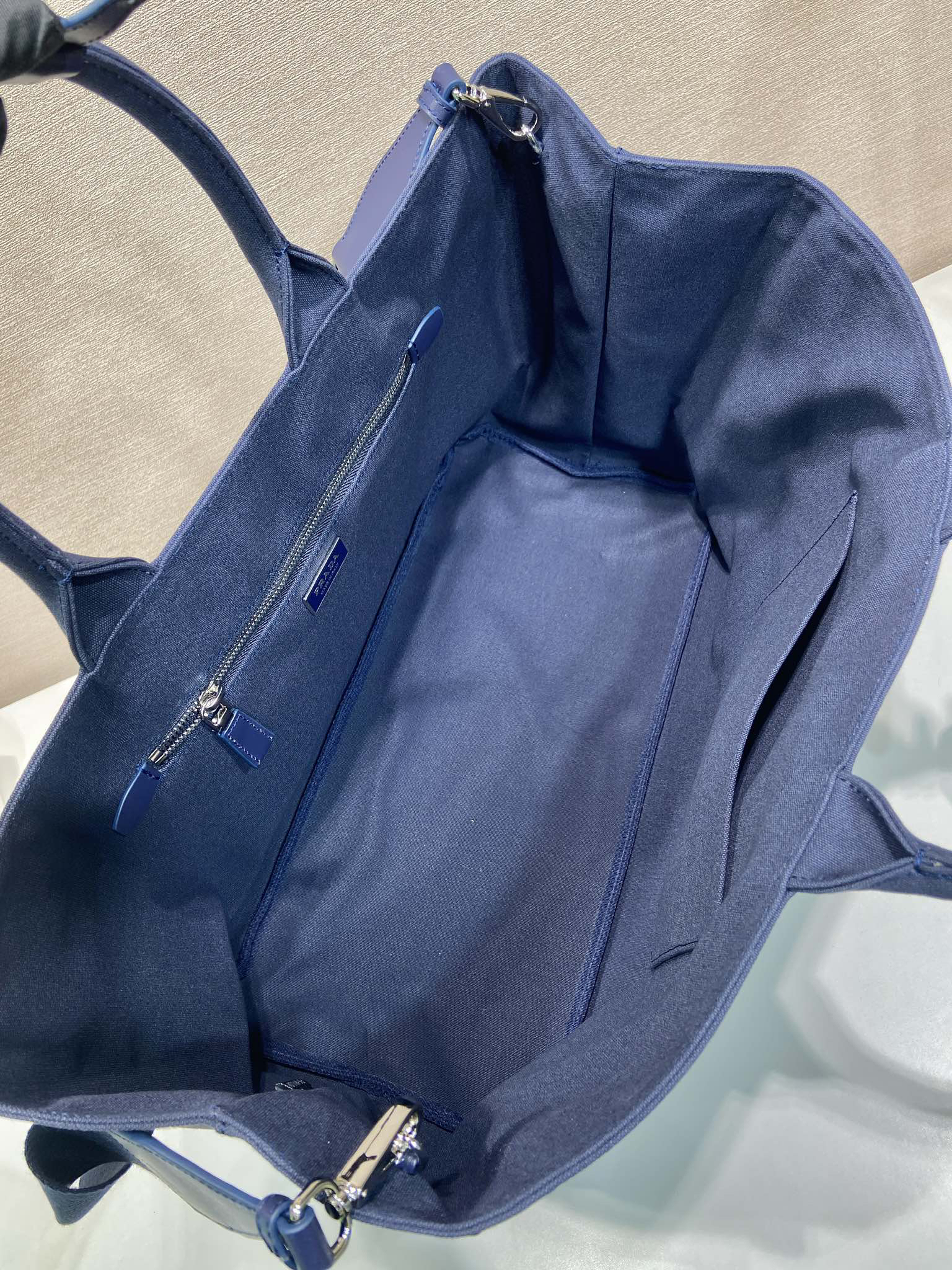 Prada Canvas Tote Bag 2VG131