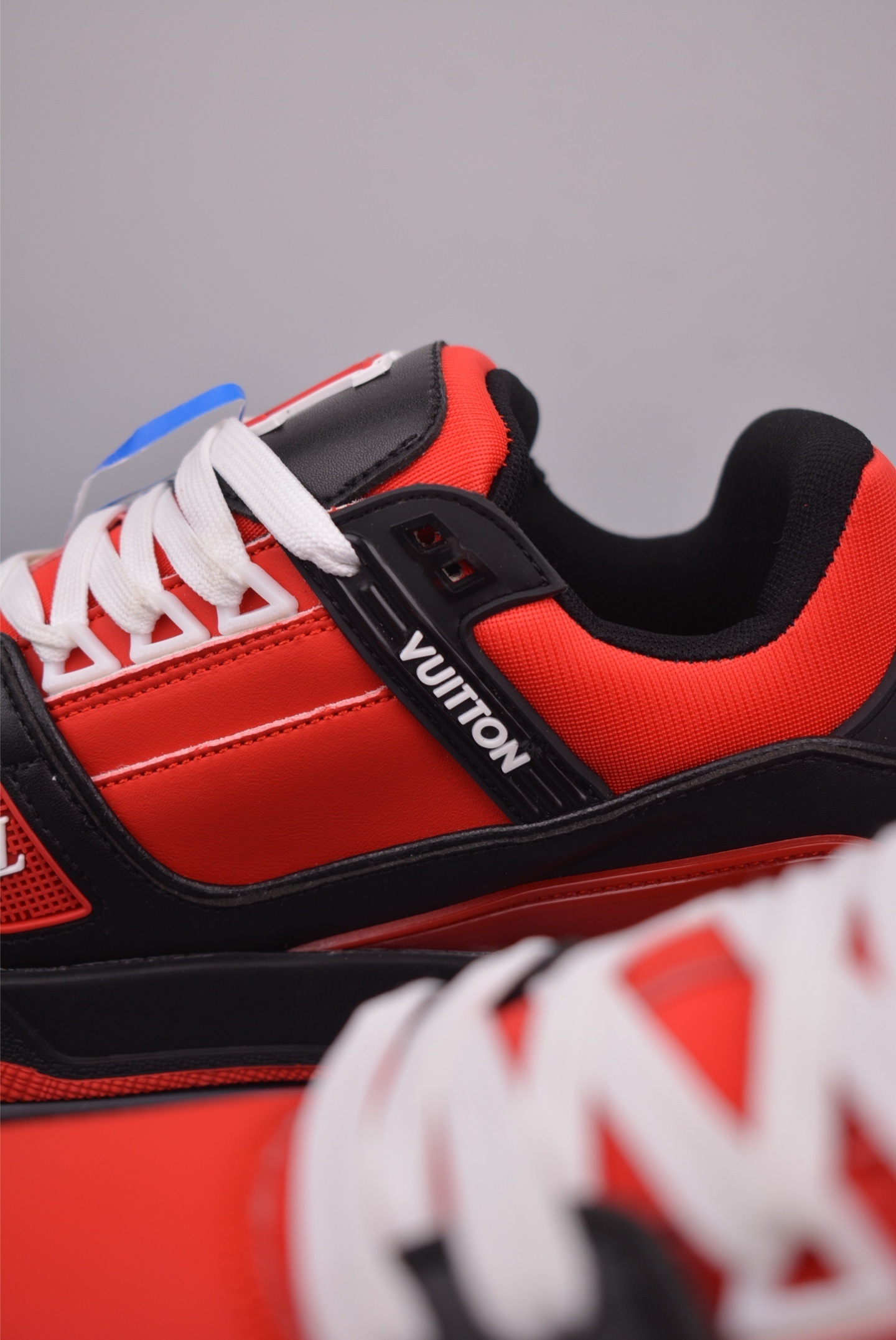 Louis Vuitton Trainer Sneaker Low 