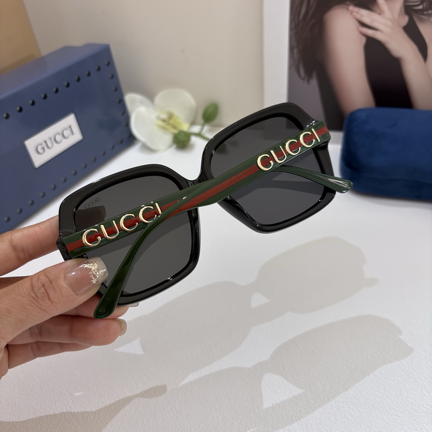 Gucci Round Frame Sunglasses