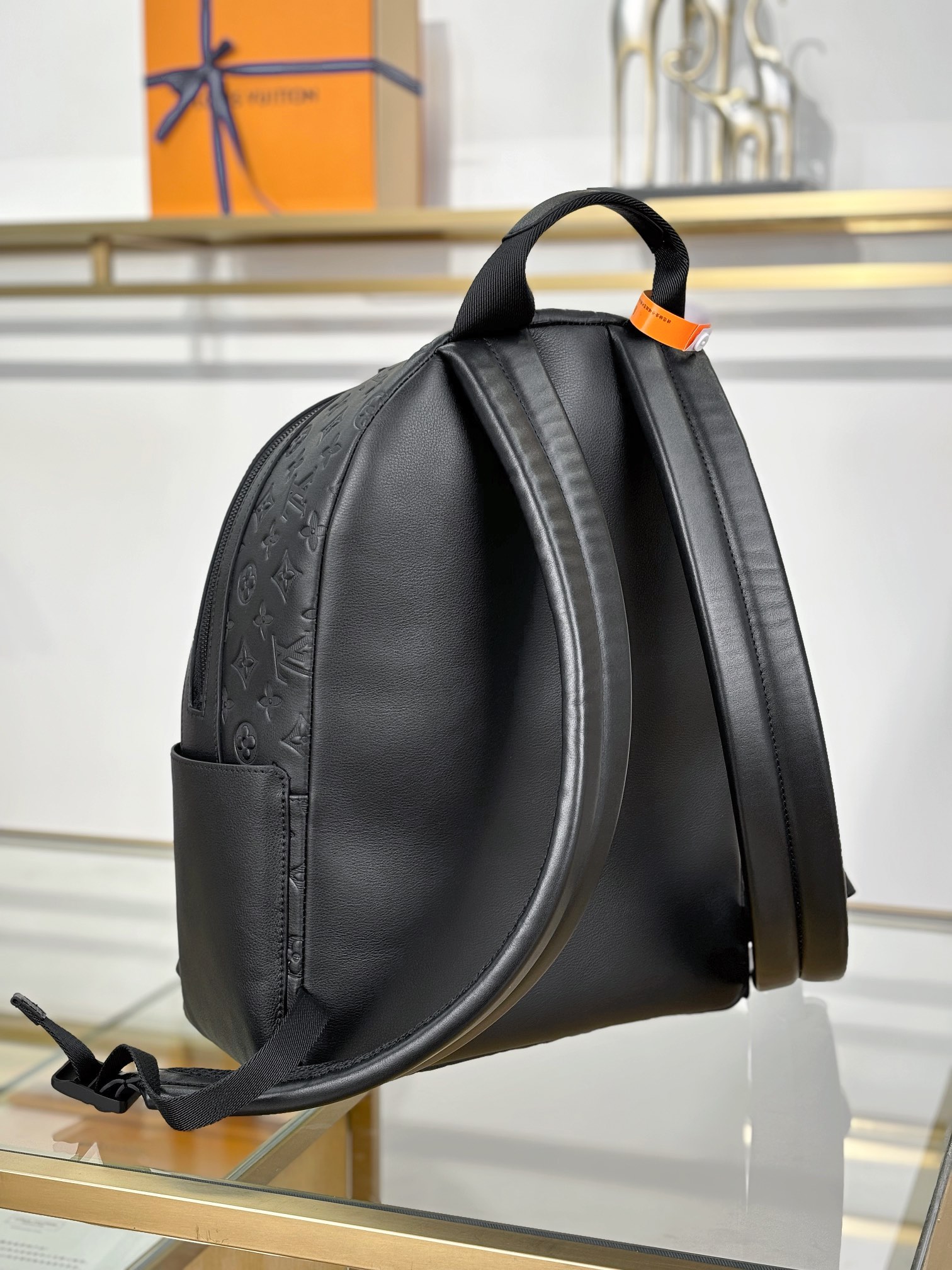 Louis Vuitton DISCOVERY Backpack M46553