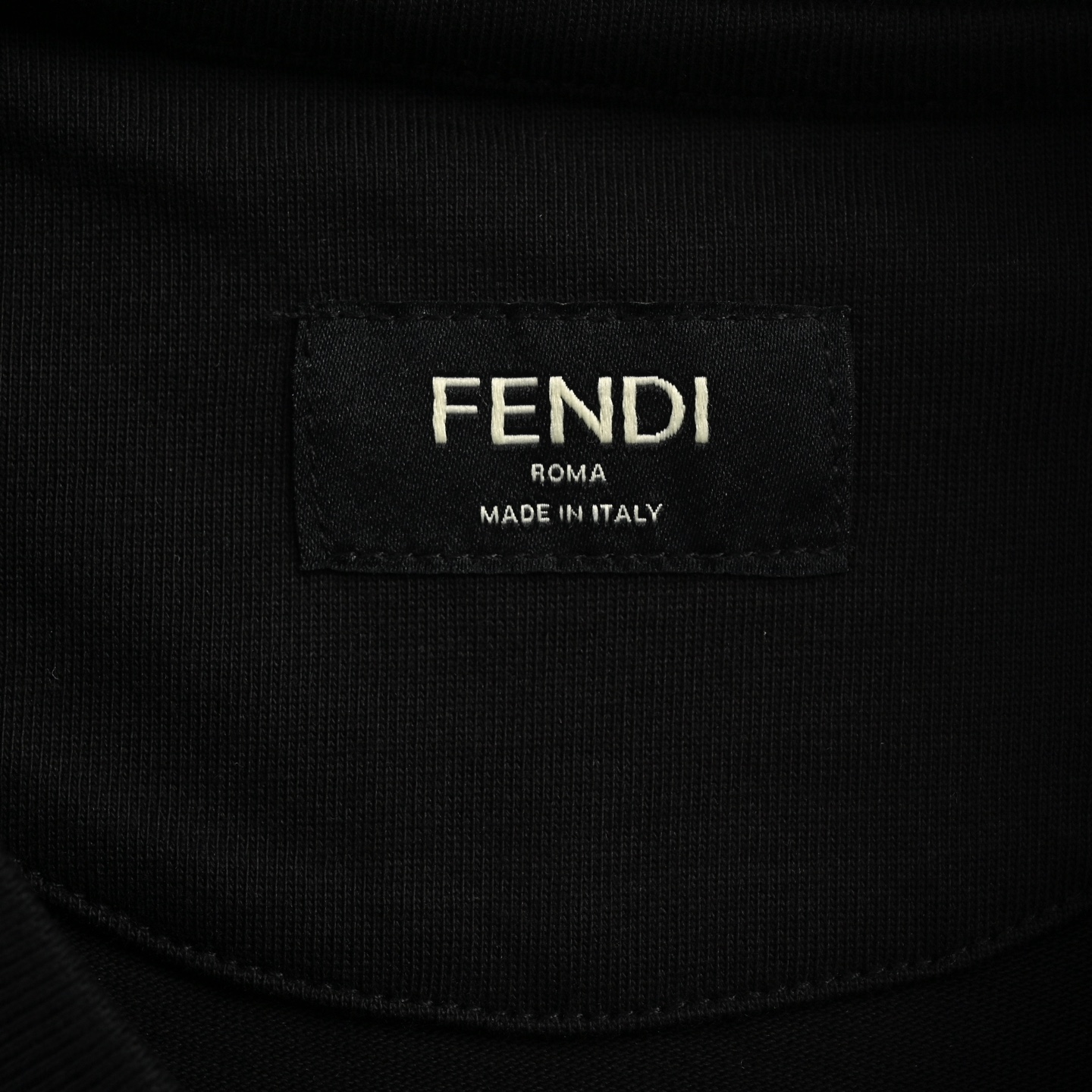 Fendi 24ss Pokémon co-branded Charmander print short sleeves