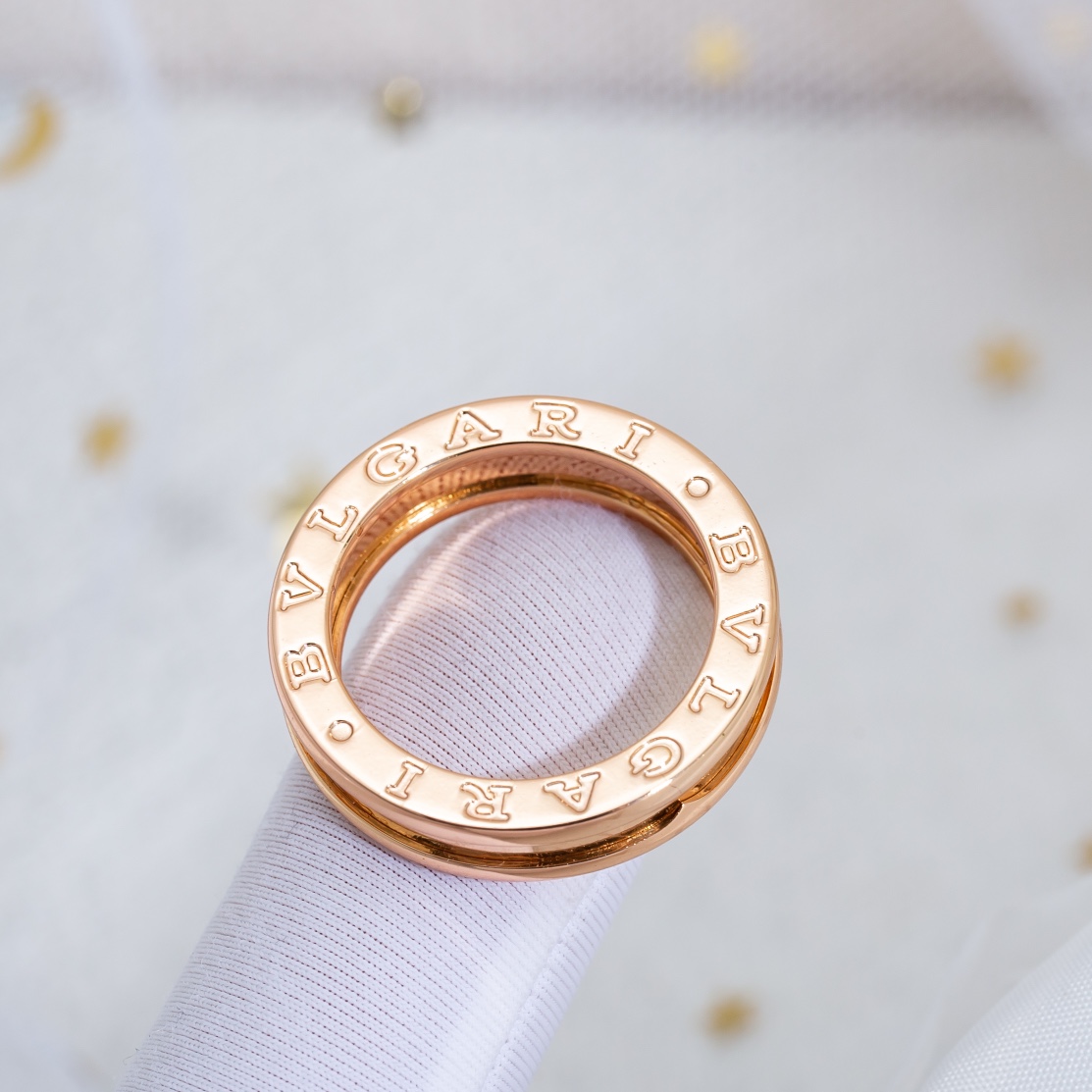 Bulgari zero single band diamond-free ring