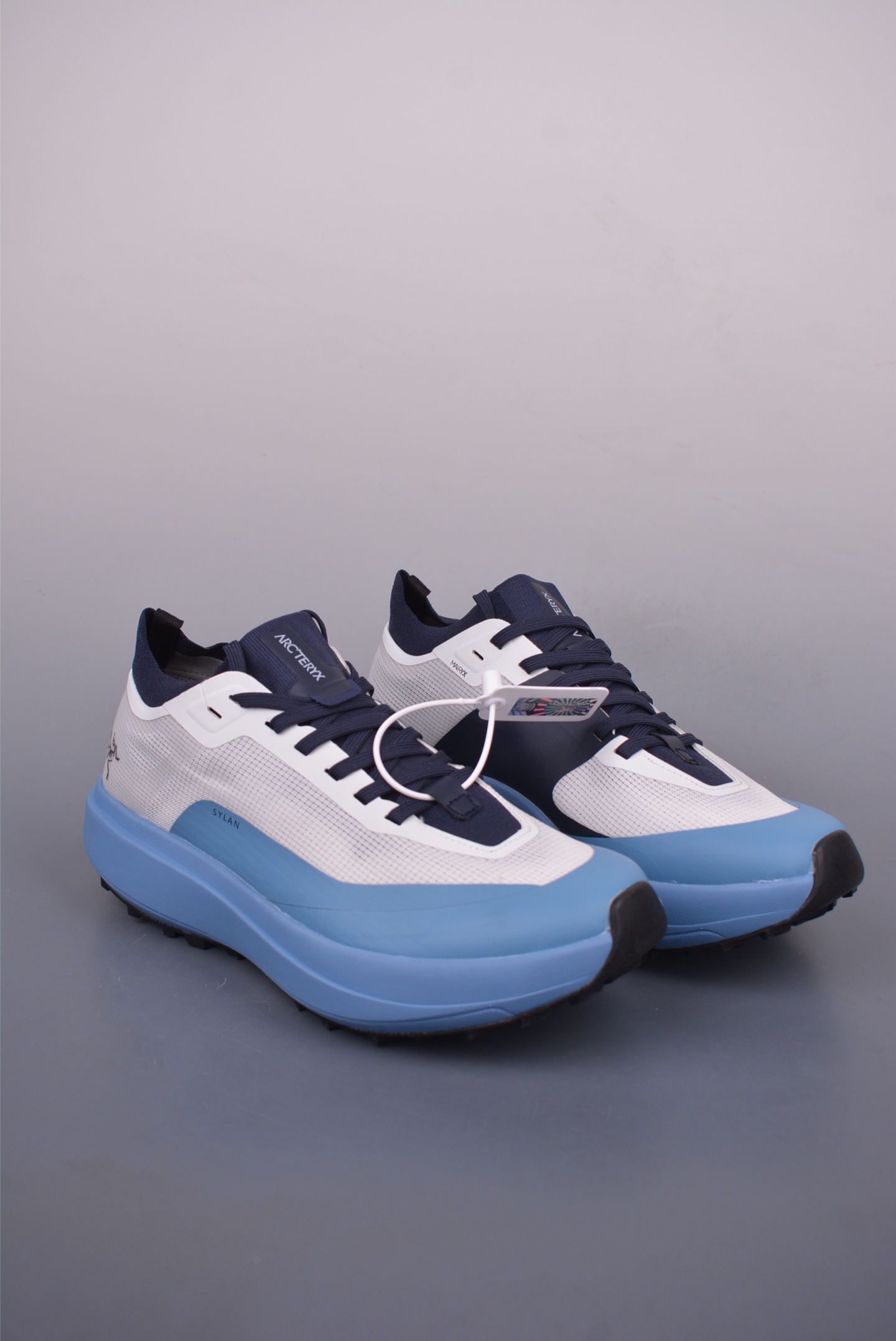 Arc'teryx SYLAN LT W running shoes 077218