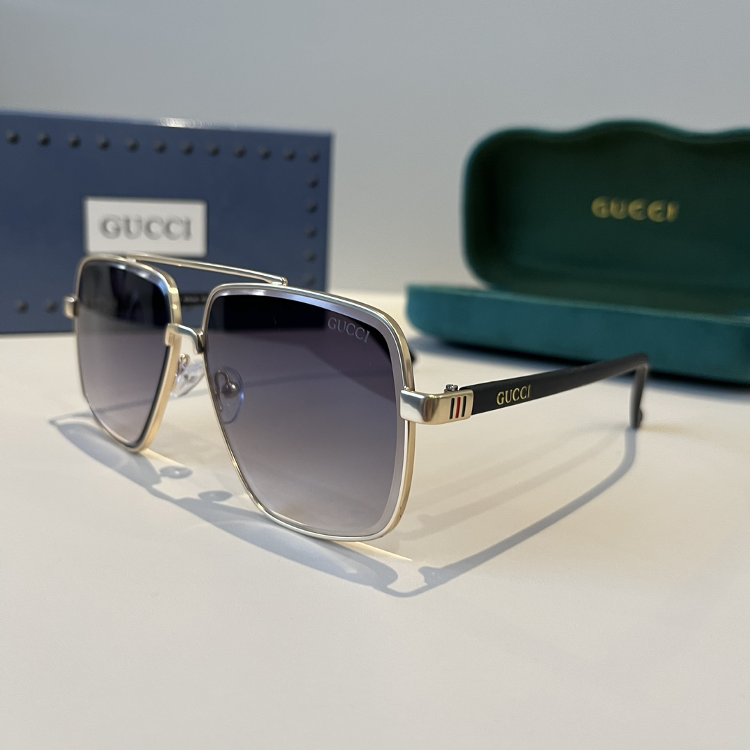 Gucci Square Frame Sunglasses