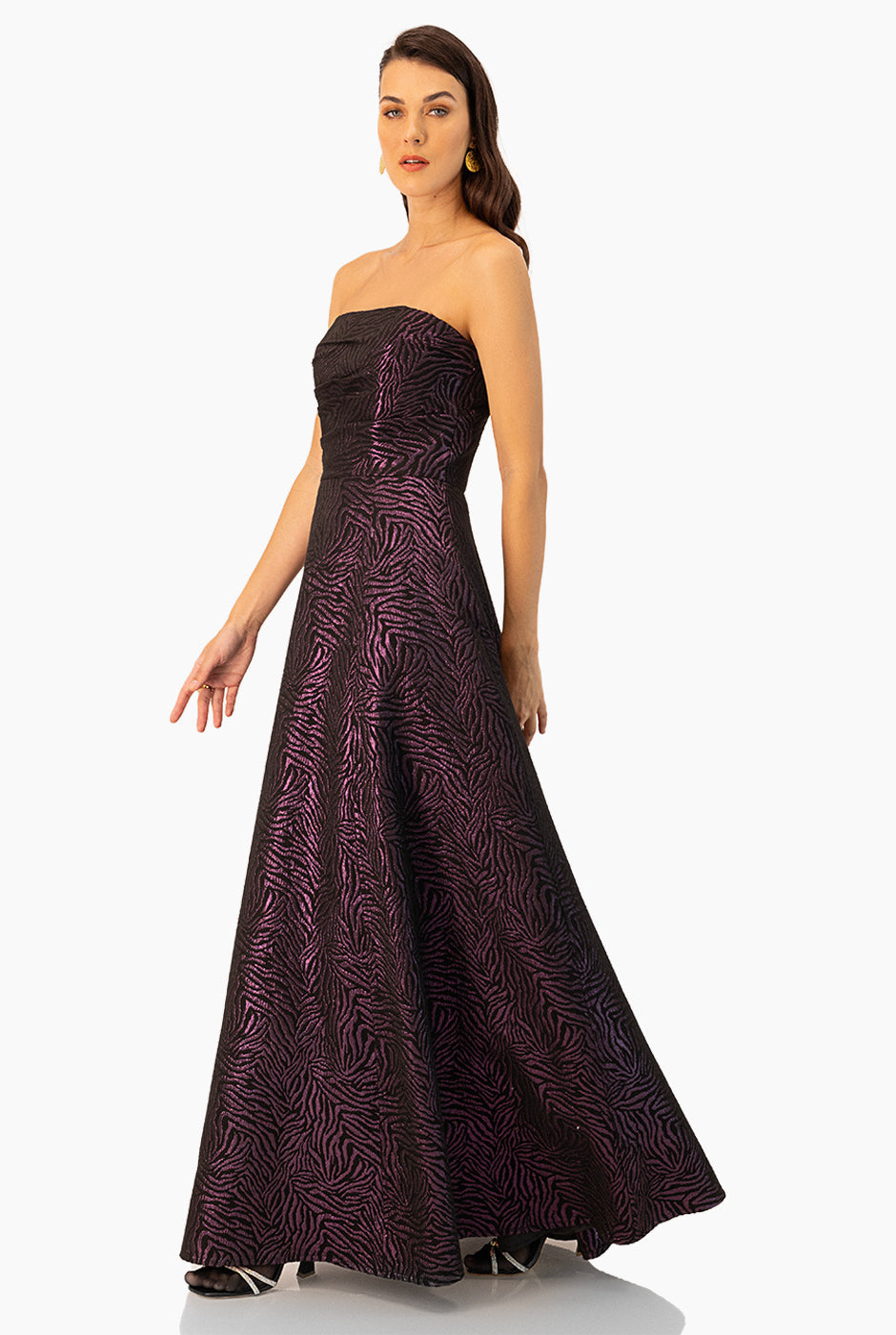 Vestido strapless linea A