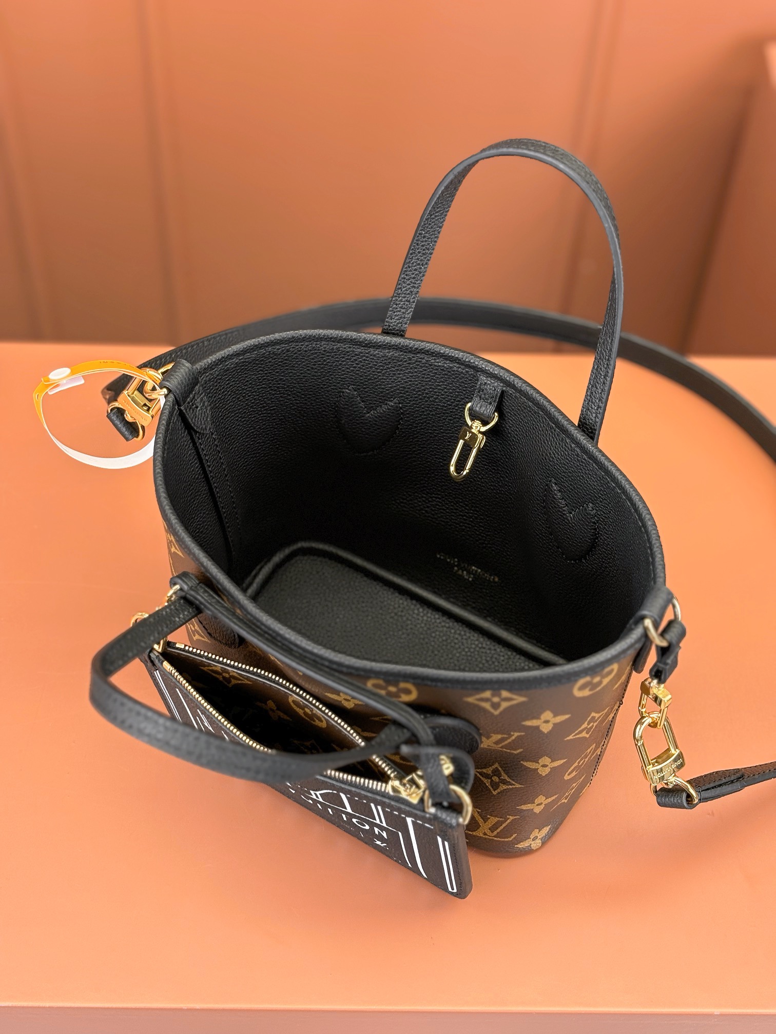 Louis Vuitton NEVERFULL INSIDE OUT BB Bag M12099