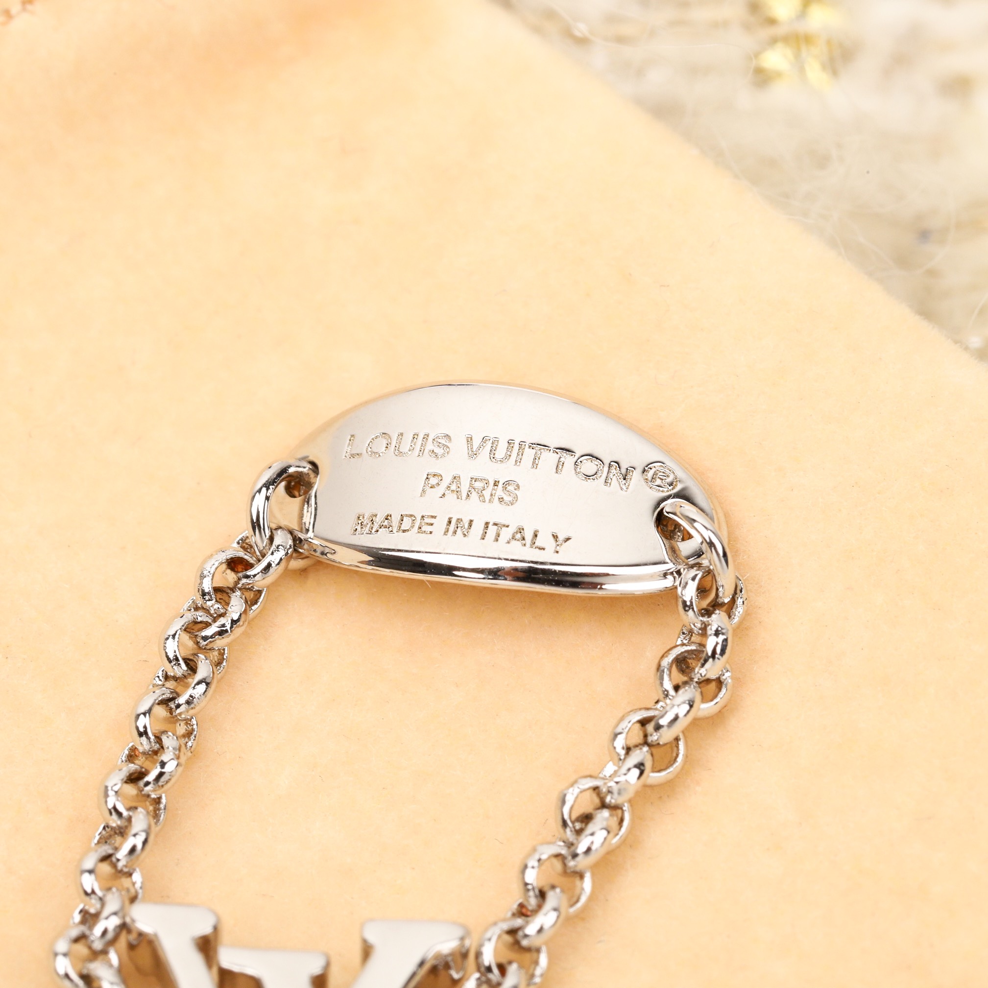 Louis Vuitton 3-in-1 Ring Set
