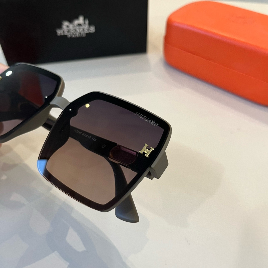 Hermes Square Frame Sunglasses