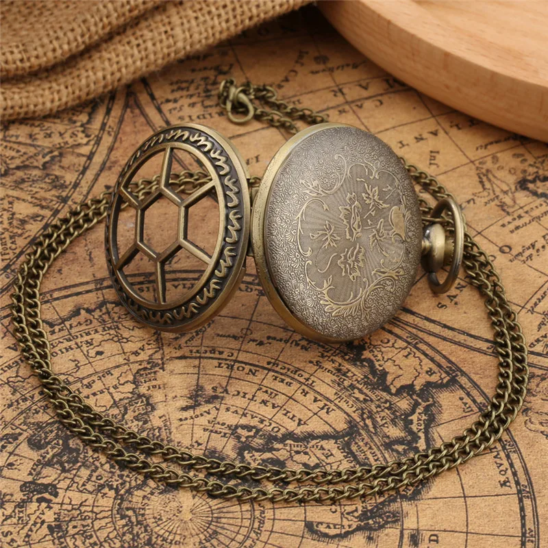 Antique Pocket Watch Half Hunter Retro Hollow Hexagon Grilles Men Women Quartz Analog Clock Sweater Chain Arabic Number Clock